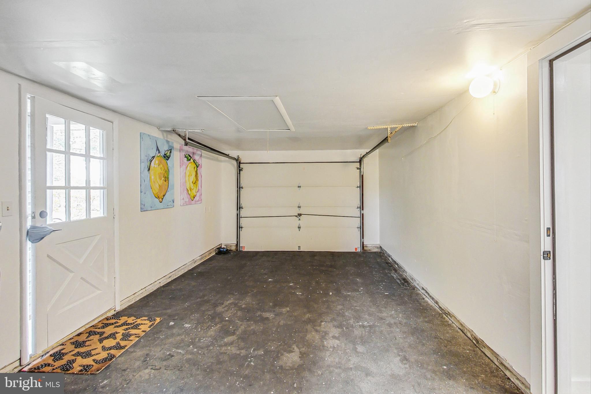 TULIP GROVE - Residential