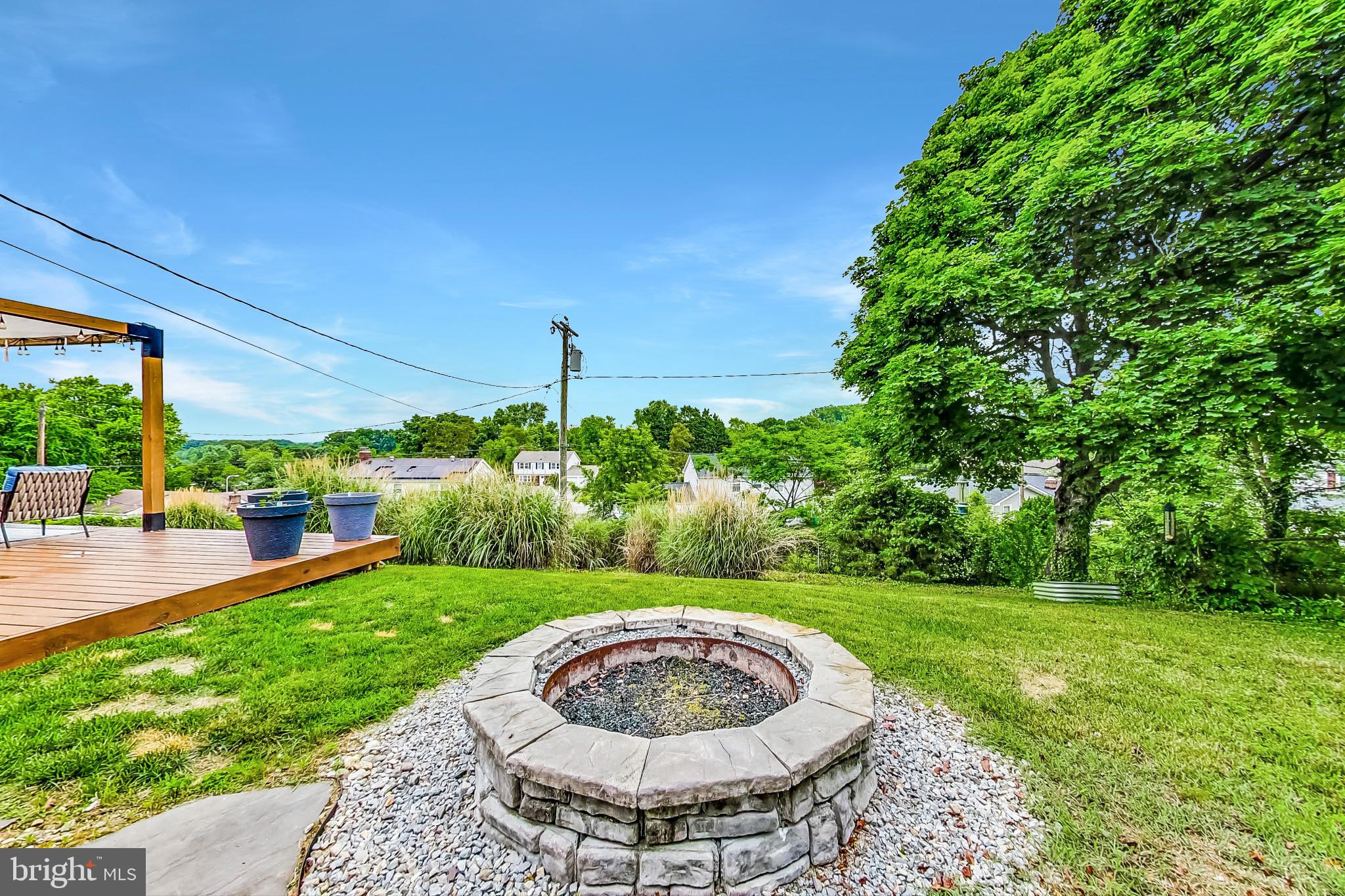 TULIP GROVE - Residential