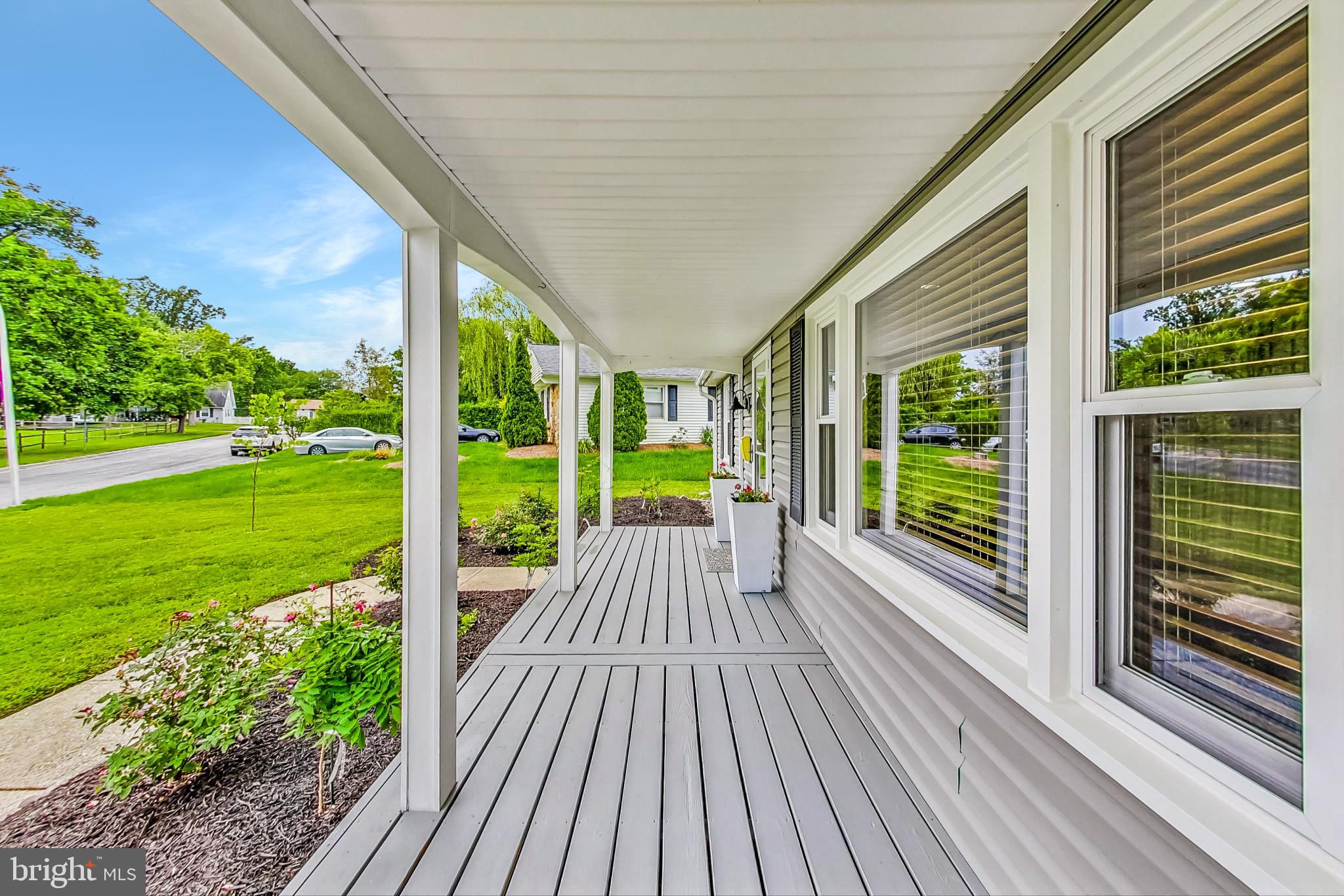 TULIP GROVE - Residential