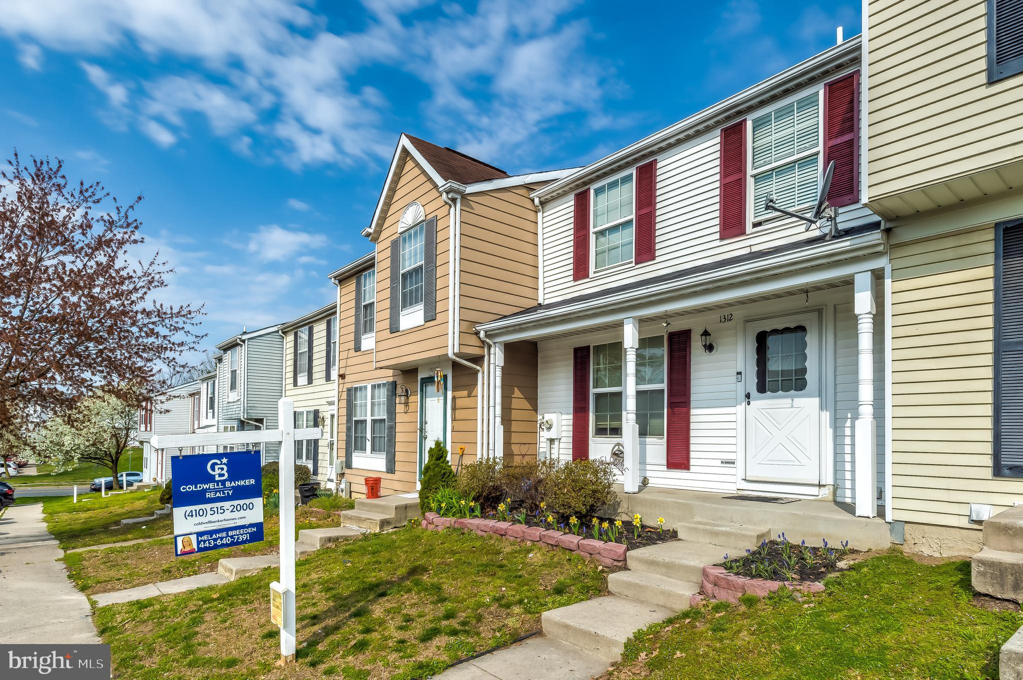 WOODBRIDGE CENTER - Residential