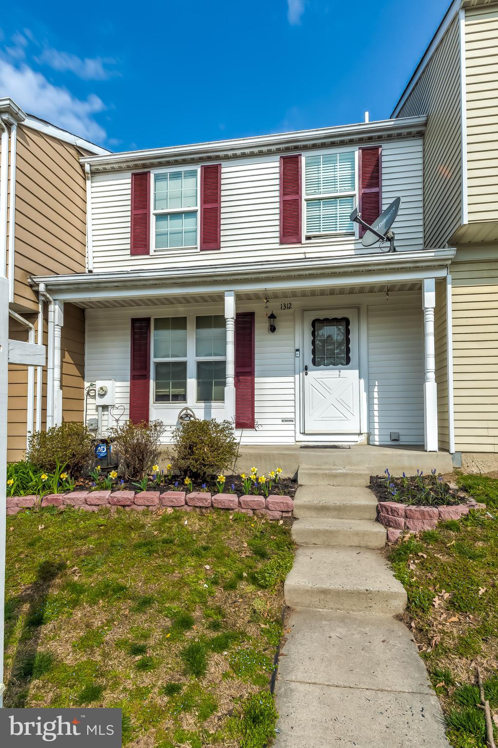 WOODBRIDGE CENTER - Residential