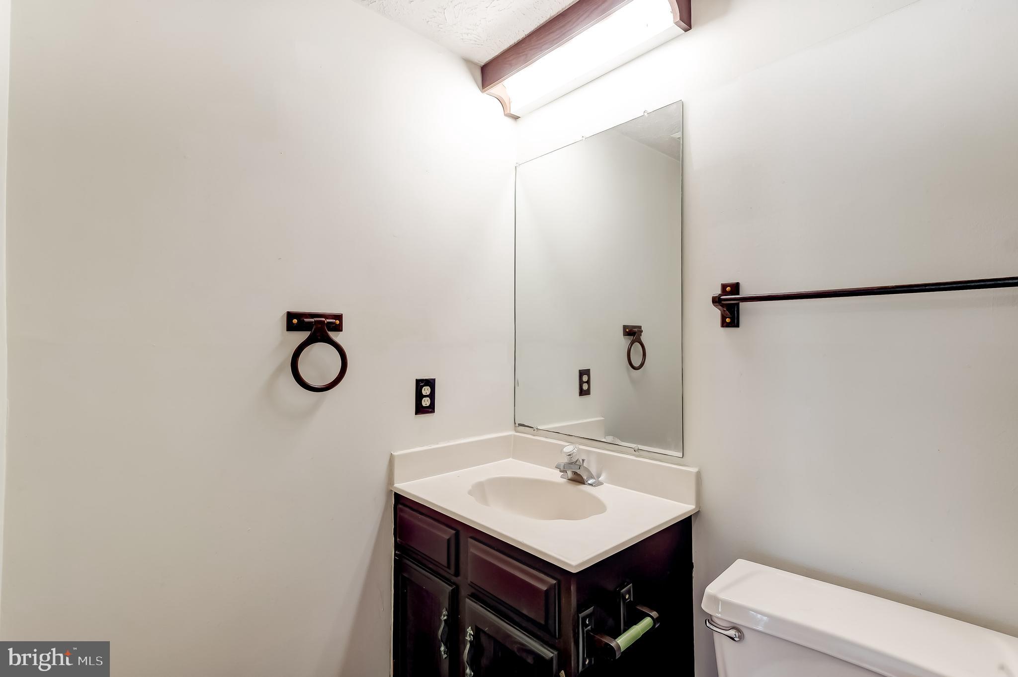 WOODBRIDGE CENTER - Residential