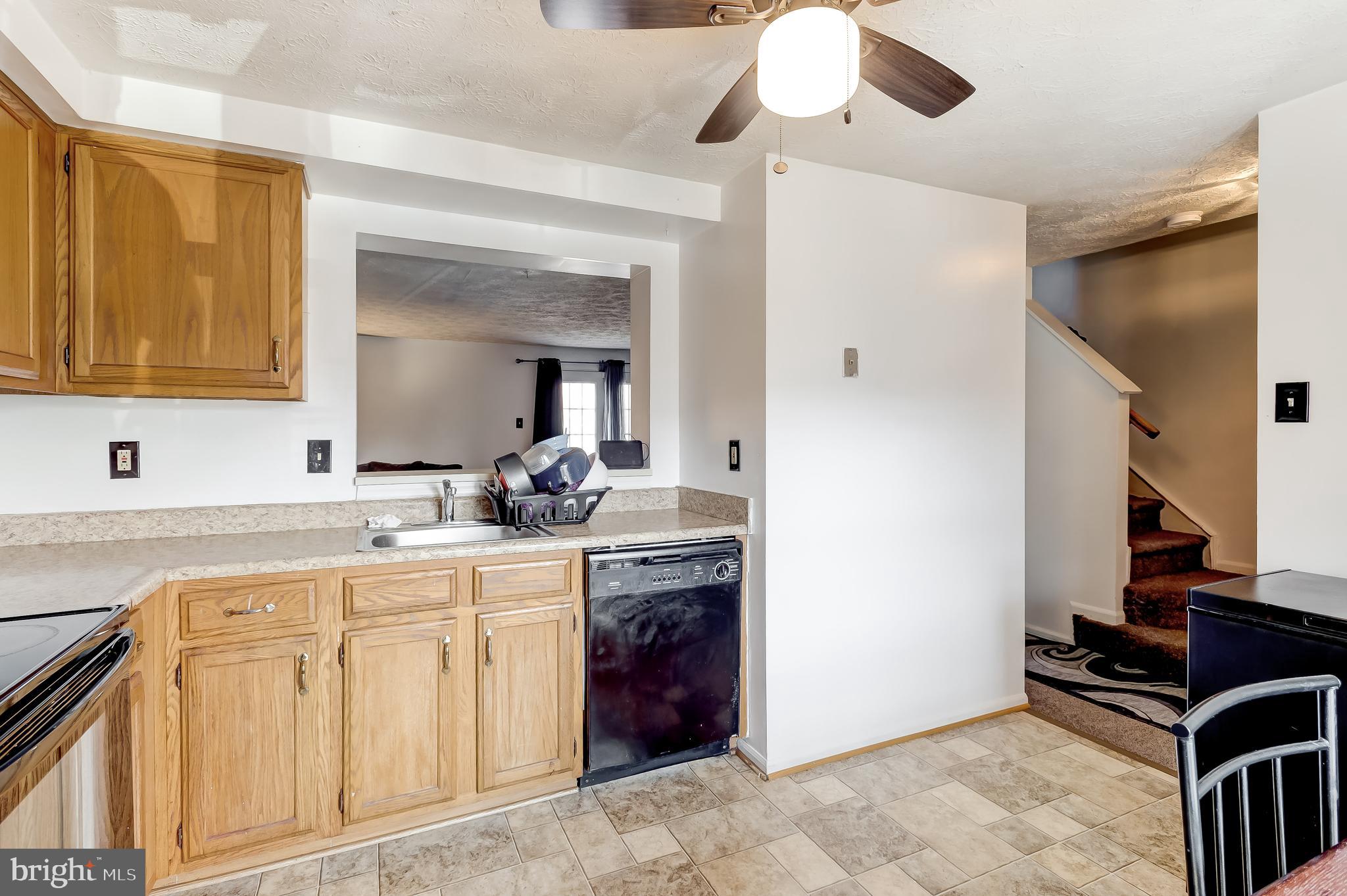 WOODBRIDGE CENTER - Residential