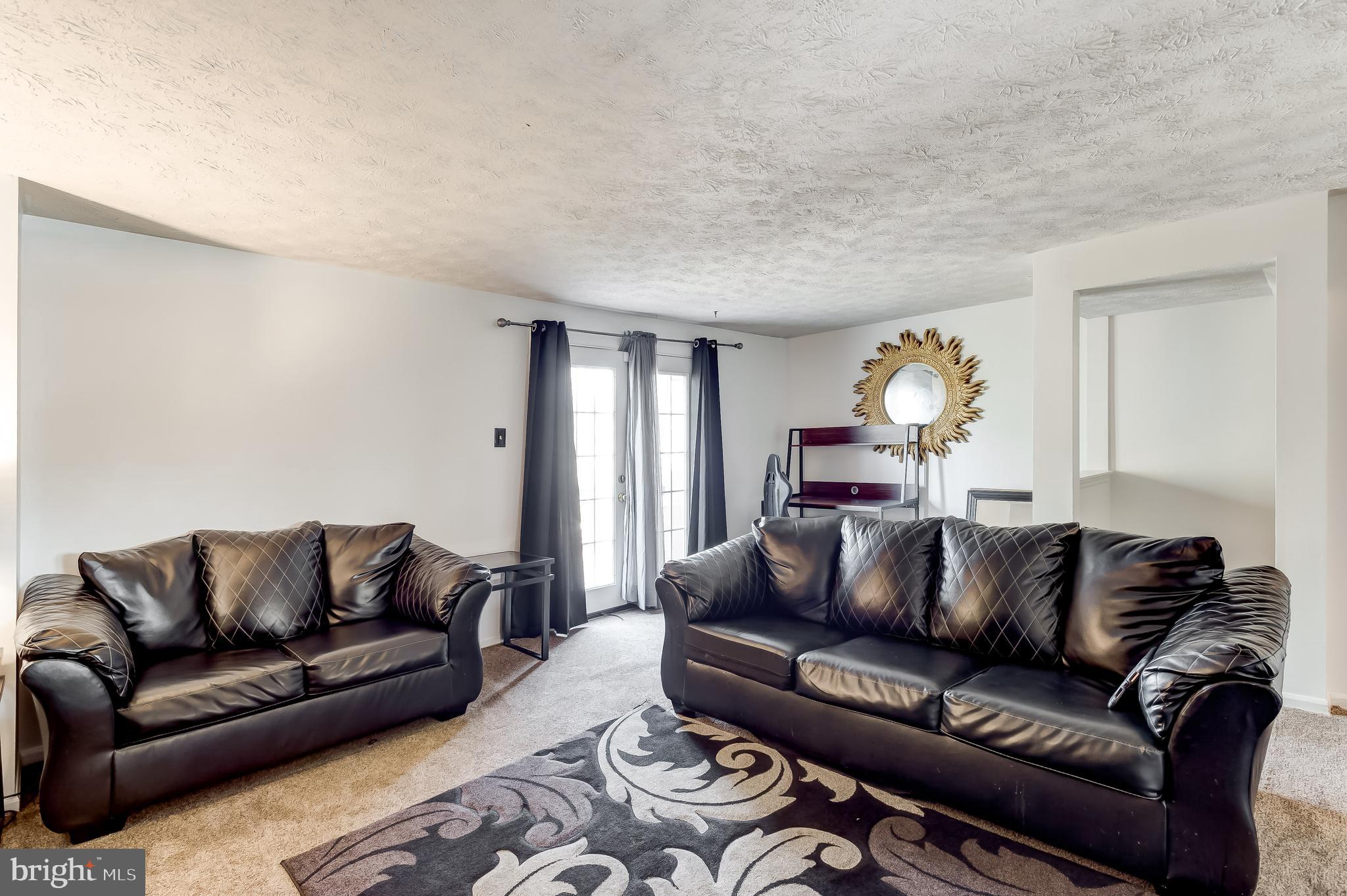 WOODBRIDGE CENTER - Residential