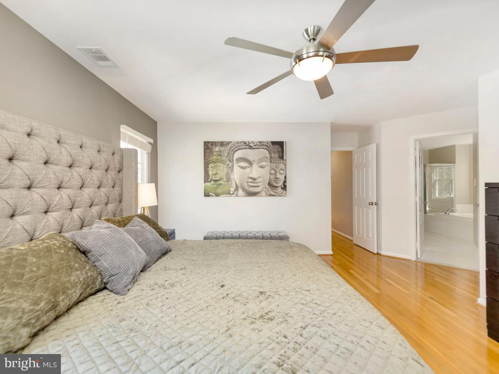 KINGSTOWNE - Residential