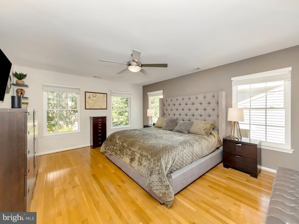 KINGSTOWNE - Residential