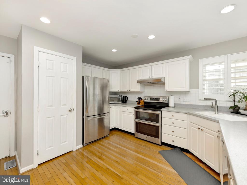 KINGSTOWNE - Residential