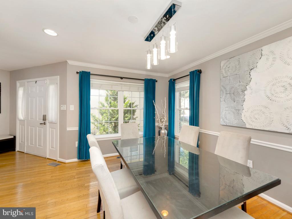 KINGSTOWNE - Residential