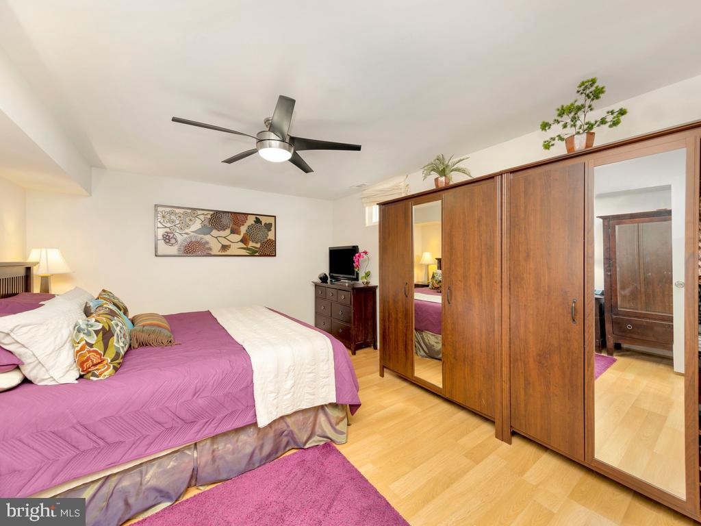 KINGSTOWNE - Residential