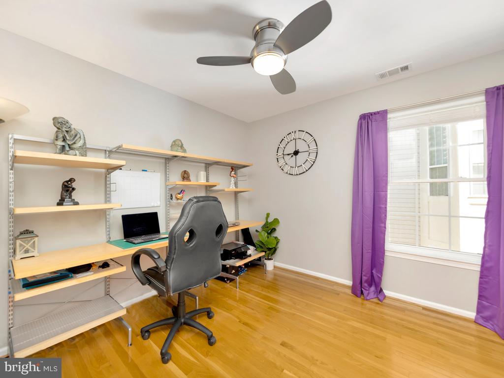 KINGSTOWNE - Residential