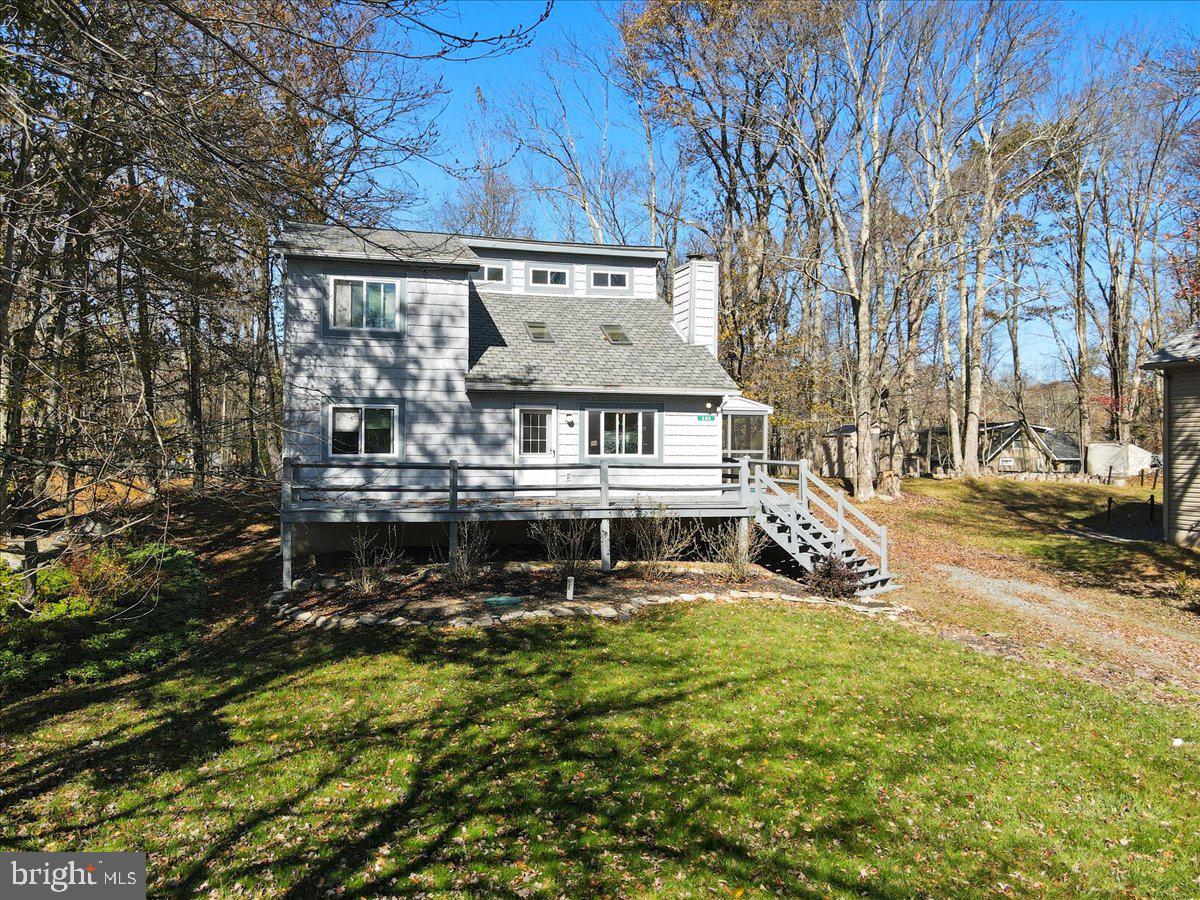 ARROWHEAD LAKE - Residential