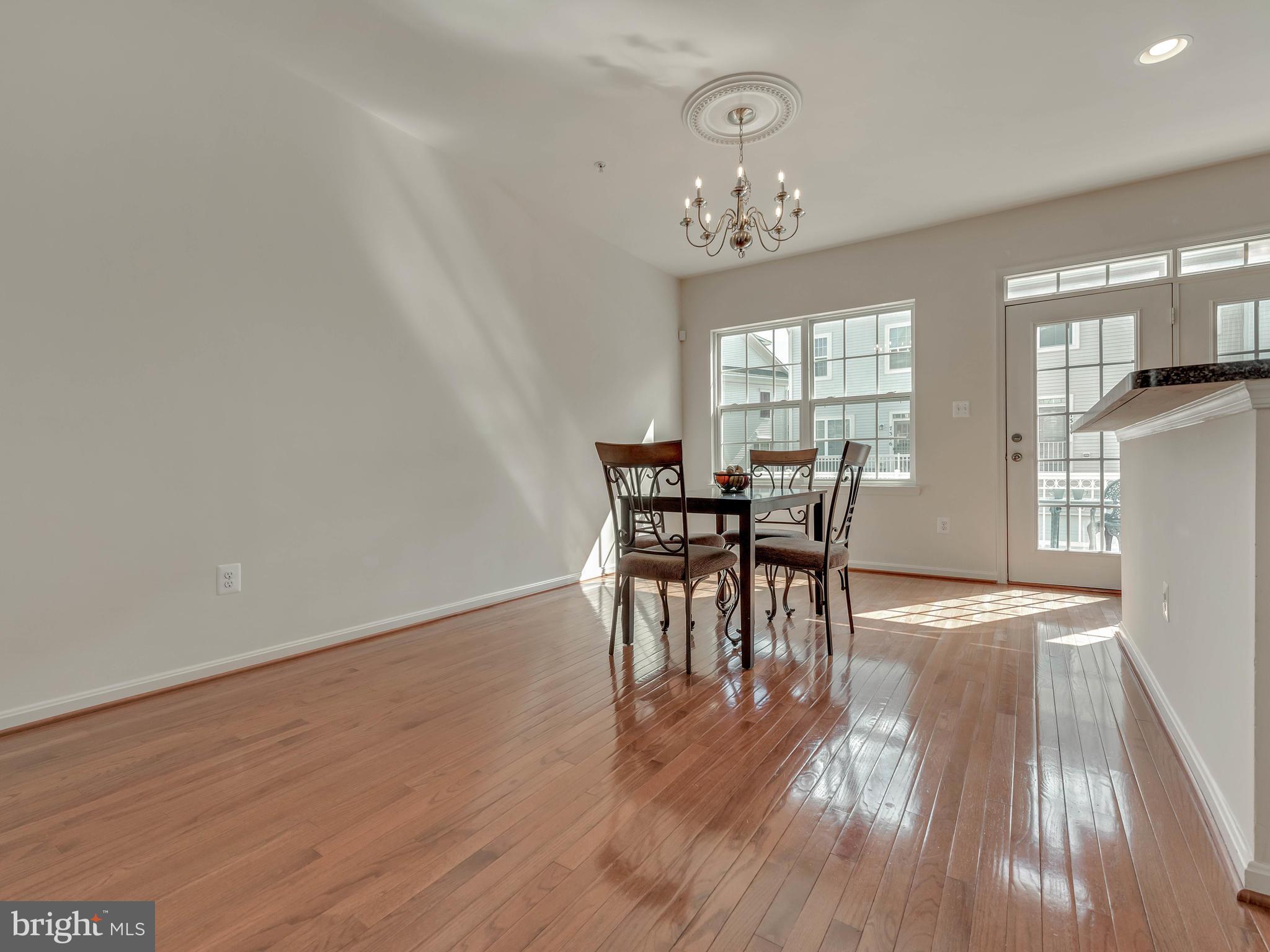 THE CRESCENT AT CHERRY LANE - Residential