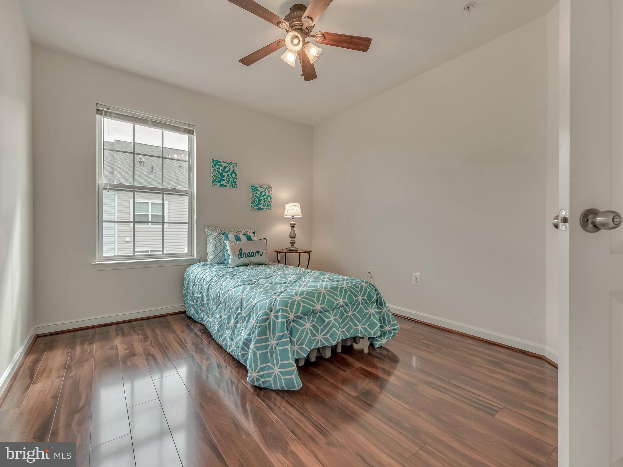 THE CRESCENT AT CHERRY LANE - Residential