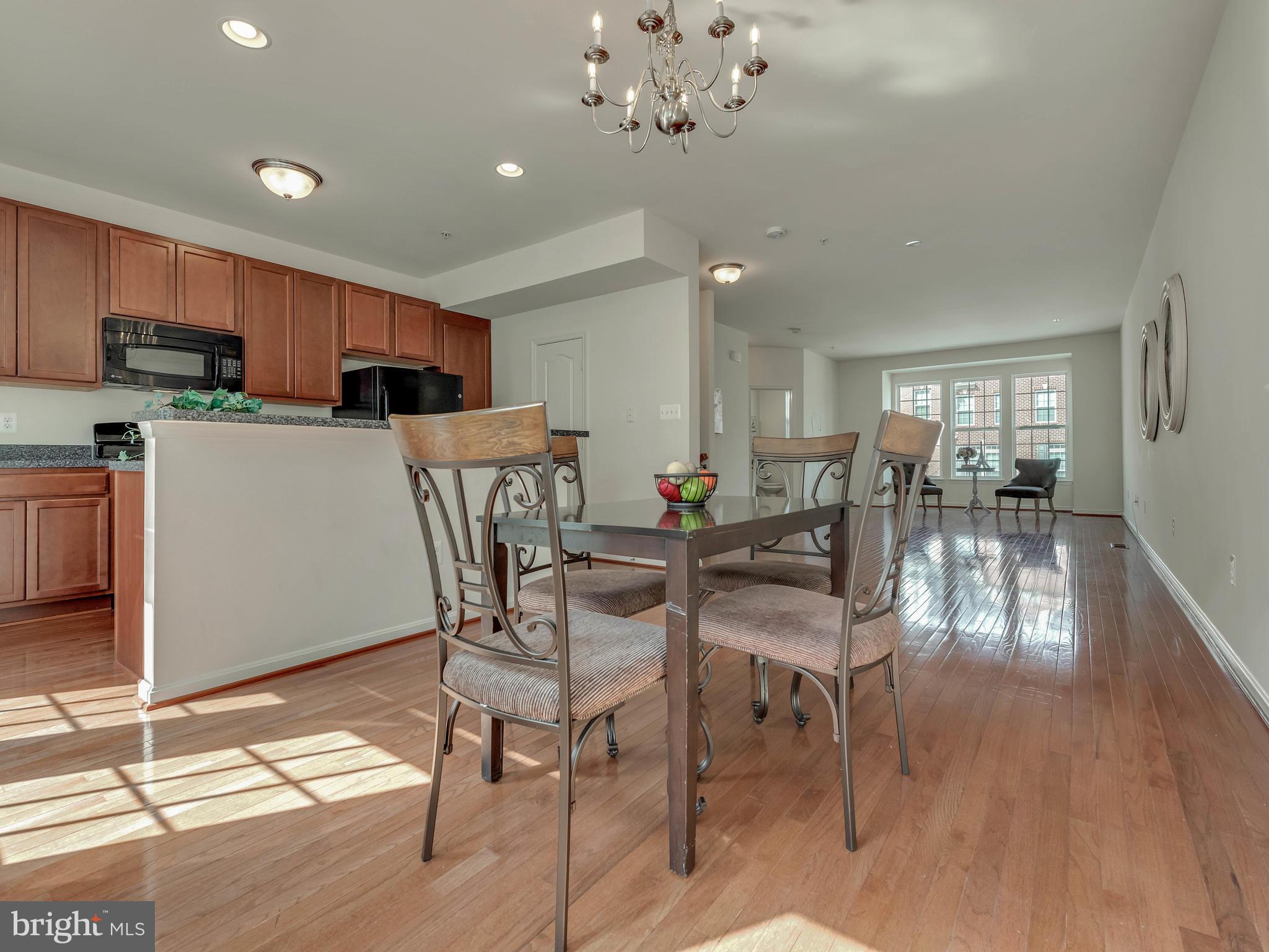 THE CRESCENT AT CHERRY LANE - Residential