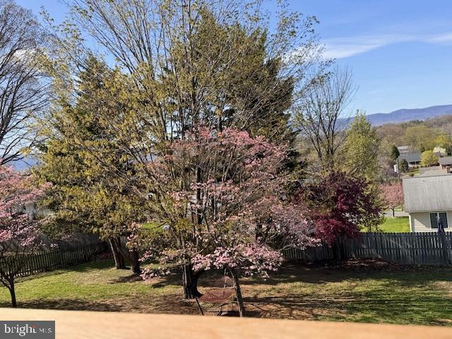 CEDAR KNOLL - Residential