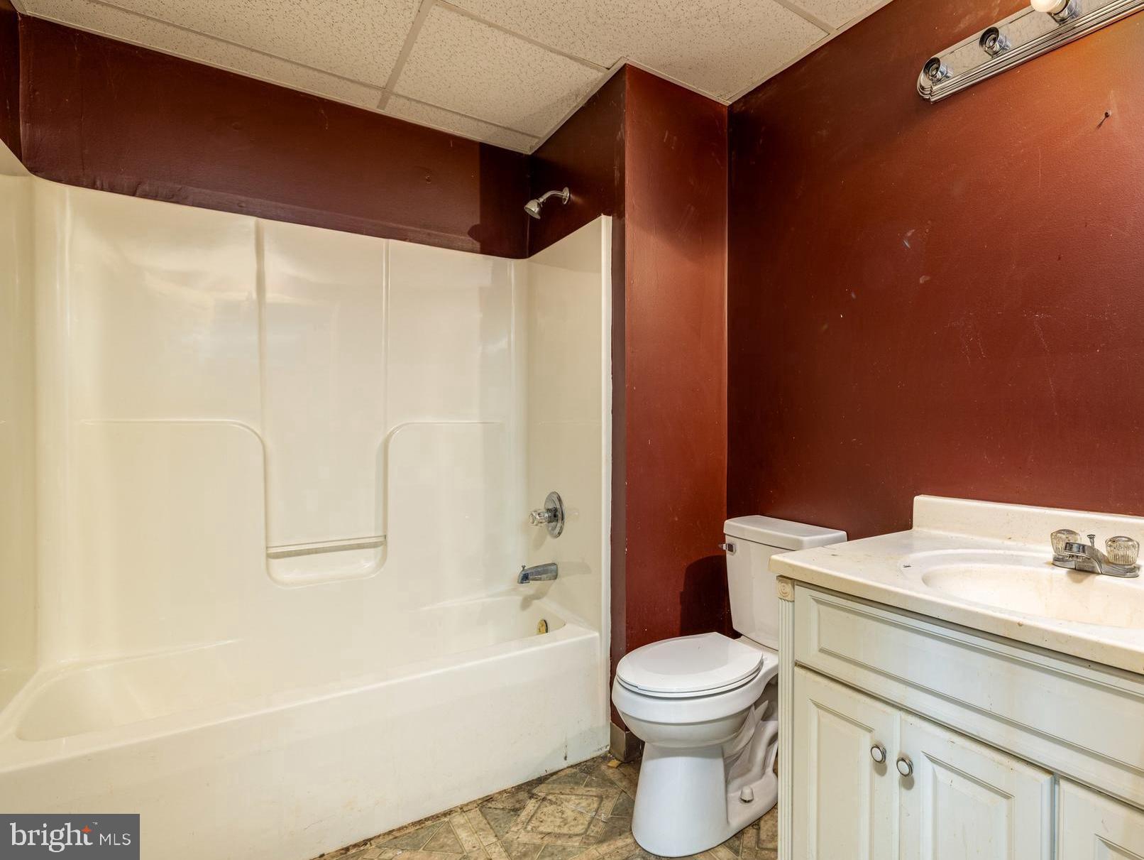 CEDAR KNOLL - Residential