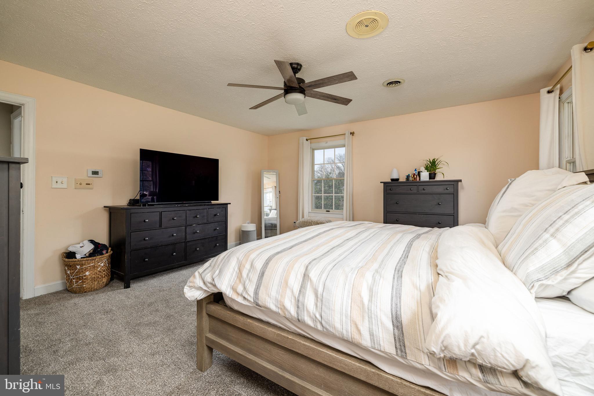 CEDAR KNOLL - Residential