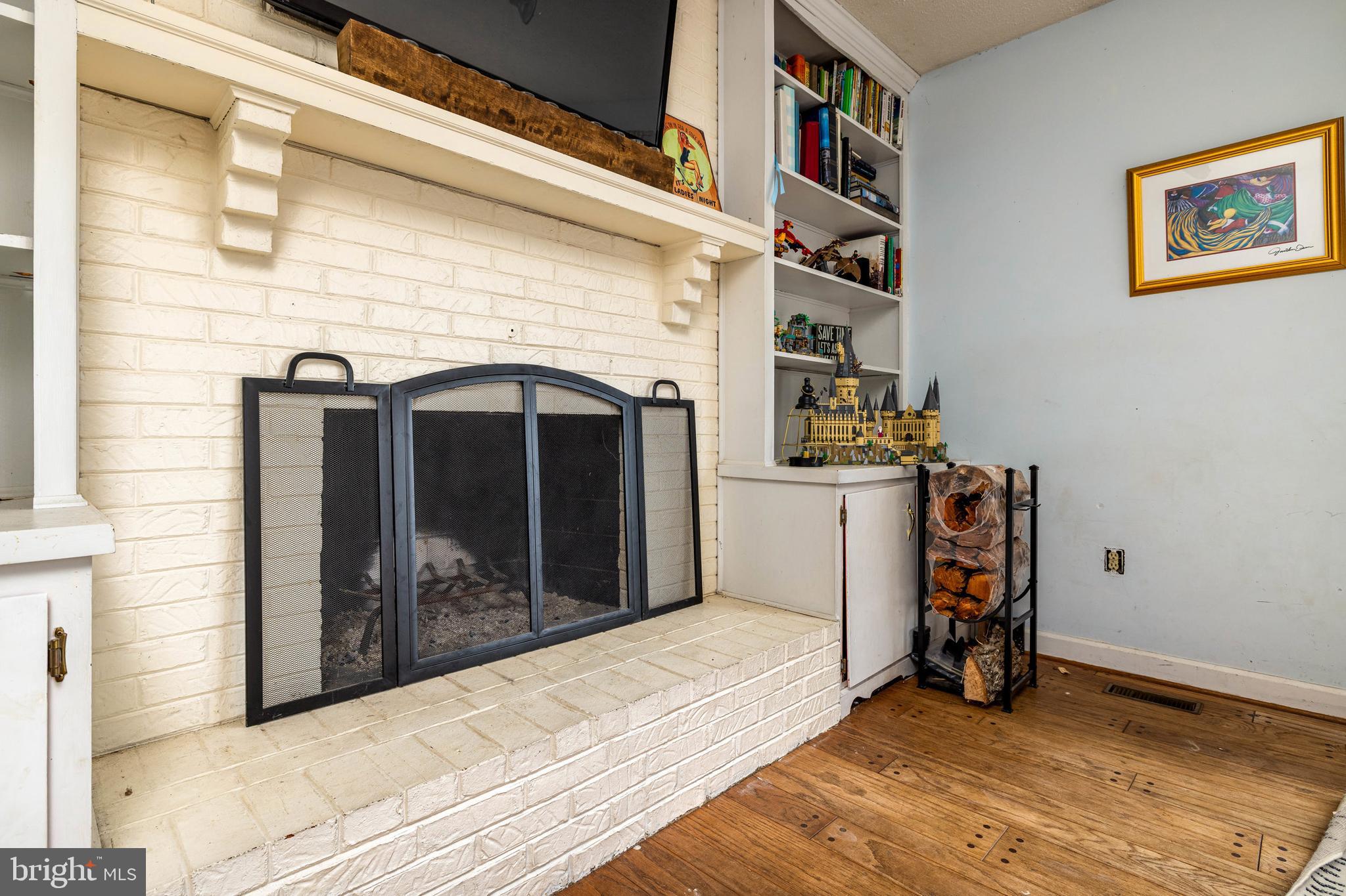 CEDAR KNOLL - Residential