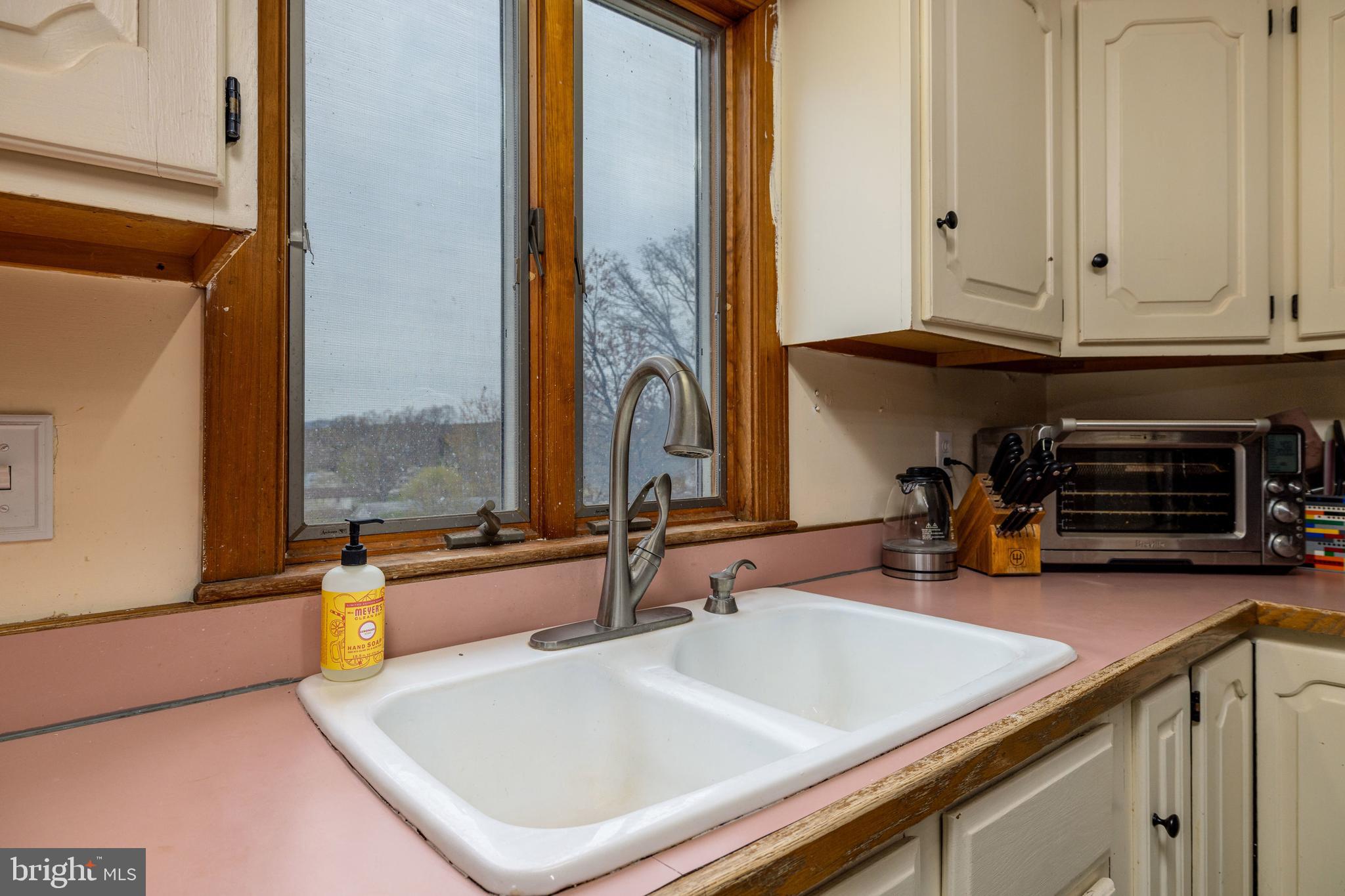 CEDAR KNOLL - Residential