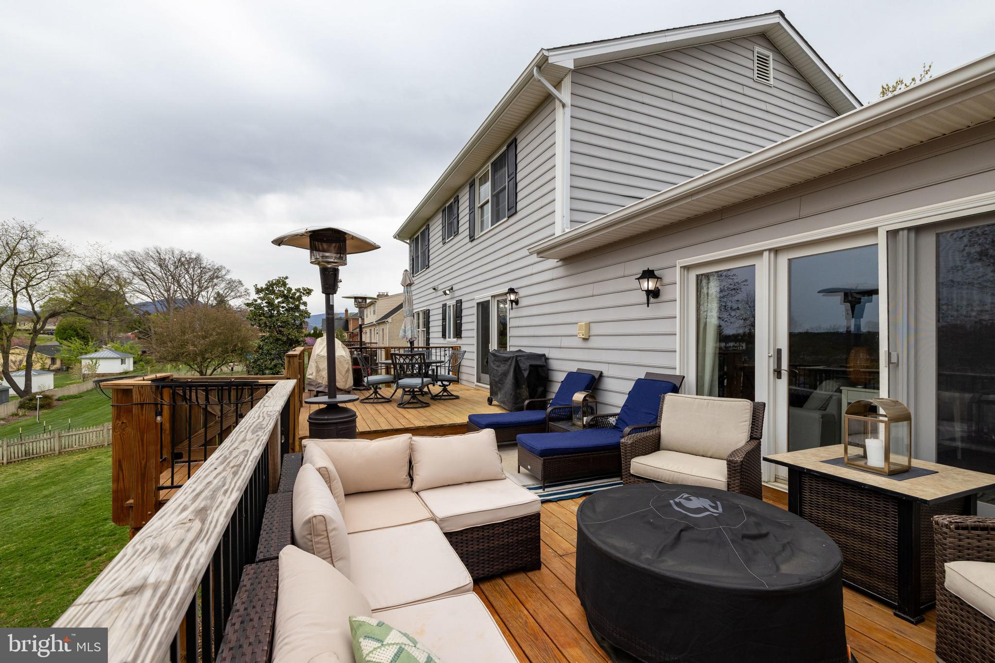 CEDAR KNOLL - Residential