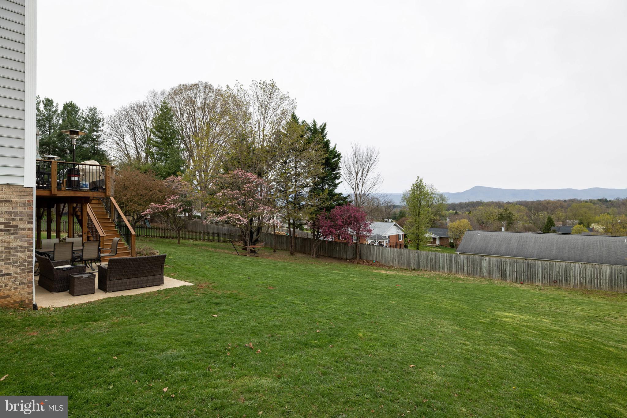 CEDAR KNOLL - Residential