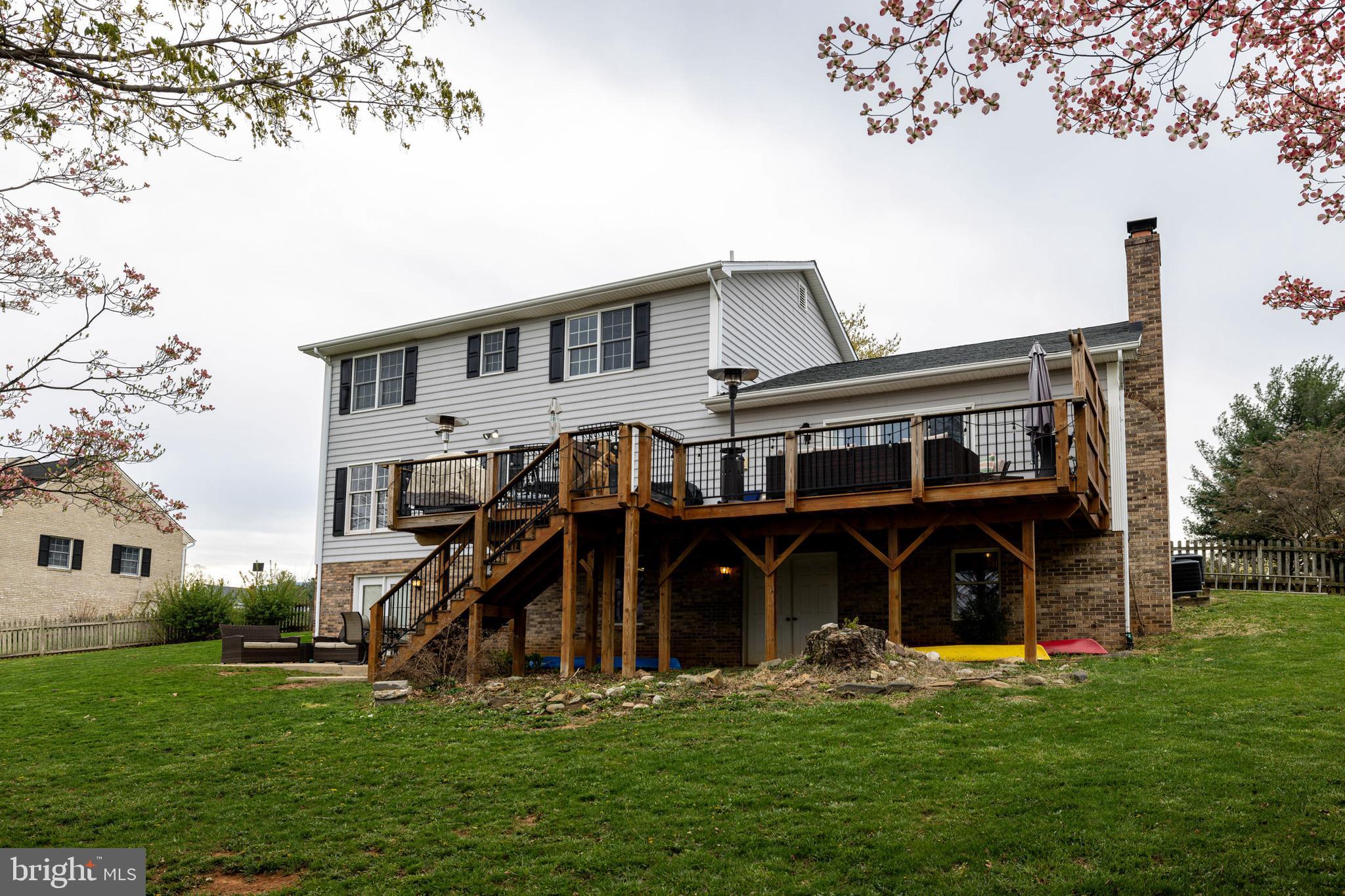 CEDAR KNOLL - Residential