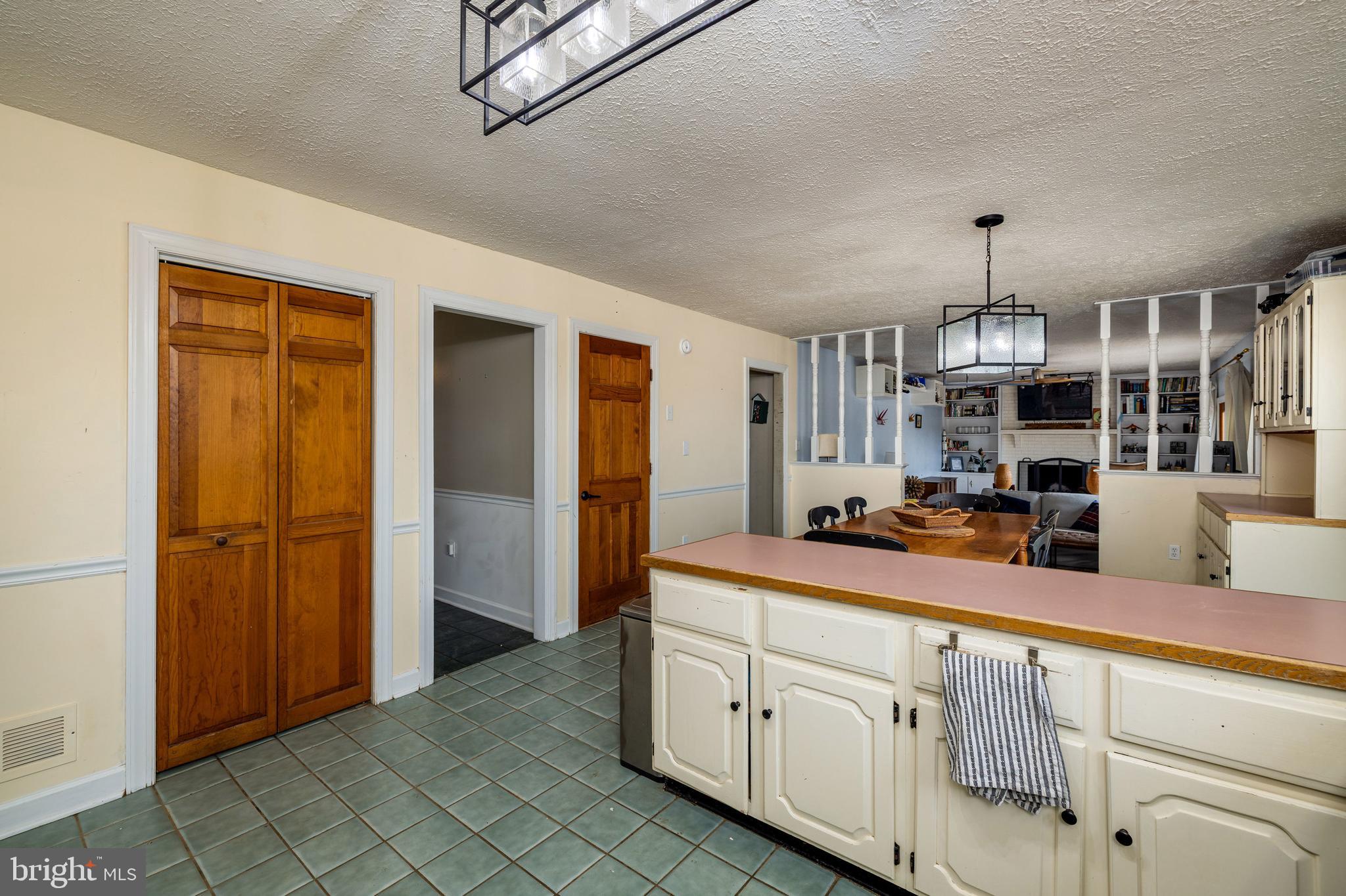 CEDAR KNOLL - Residential