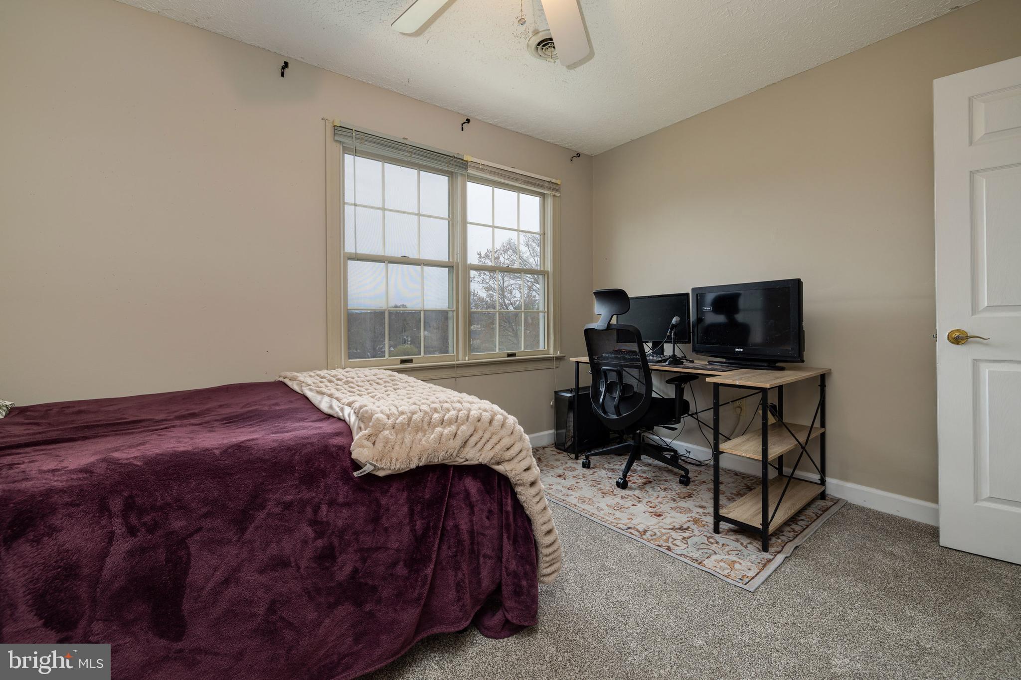 CEDAR KNOLL - Residential