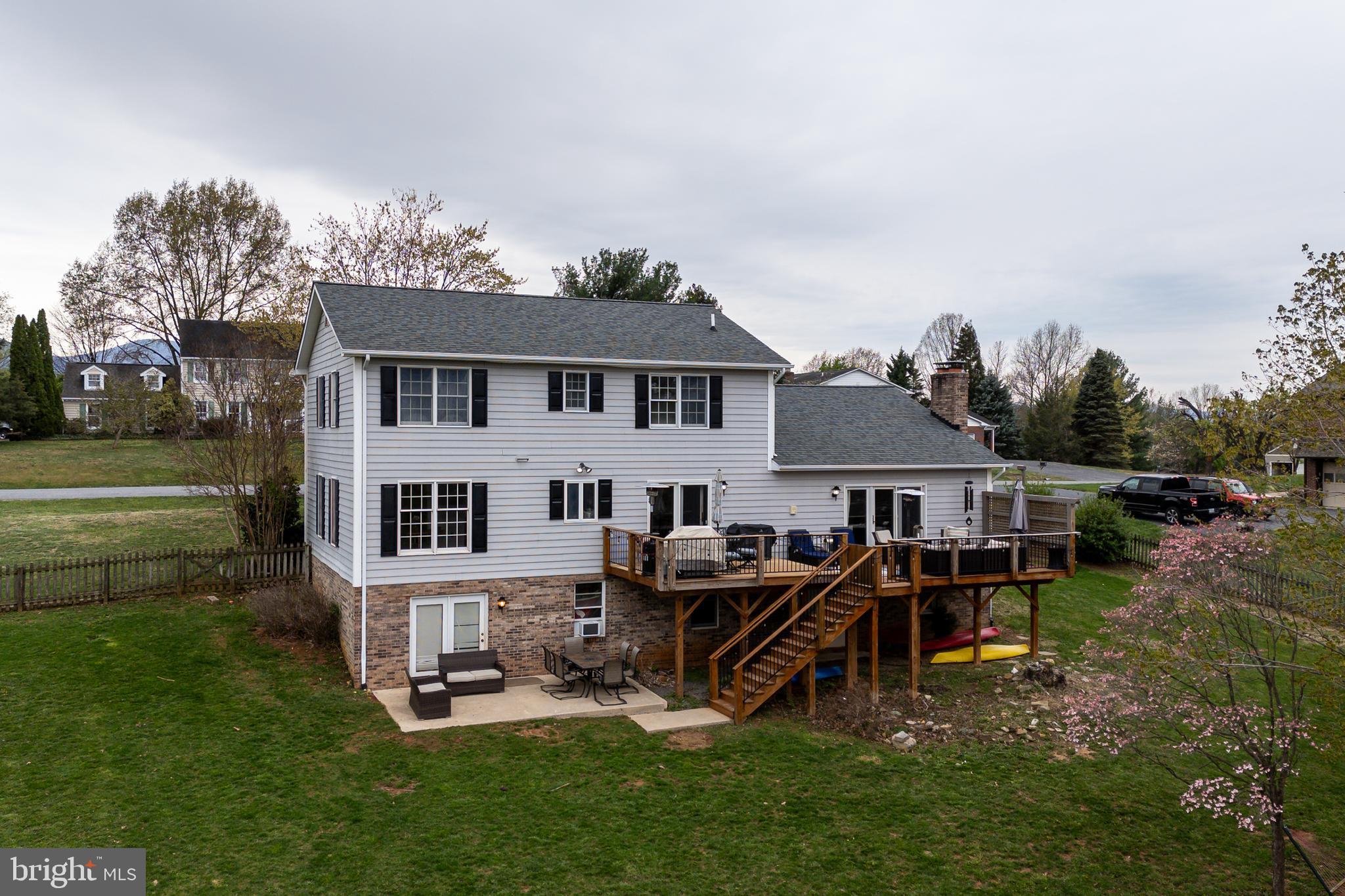 CEDAR KNOLL - Residential