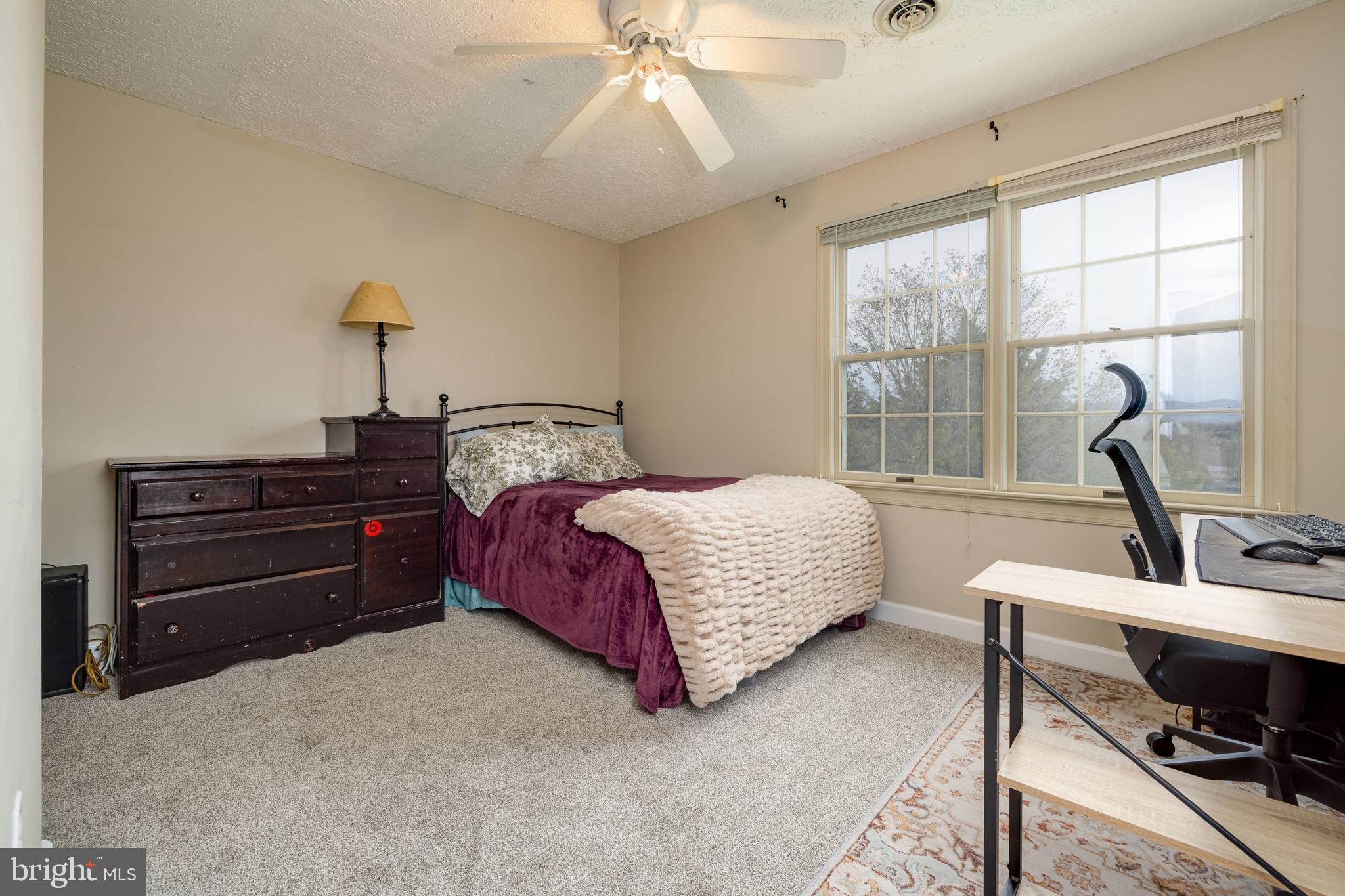 CEDAR KNOLL - Residential