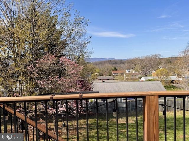 CEDAR KNOLL - Residential