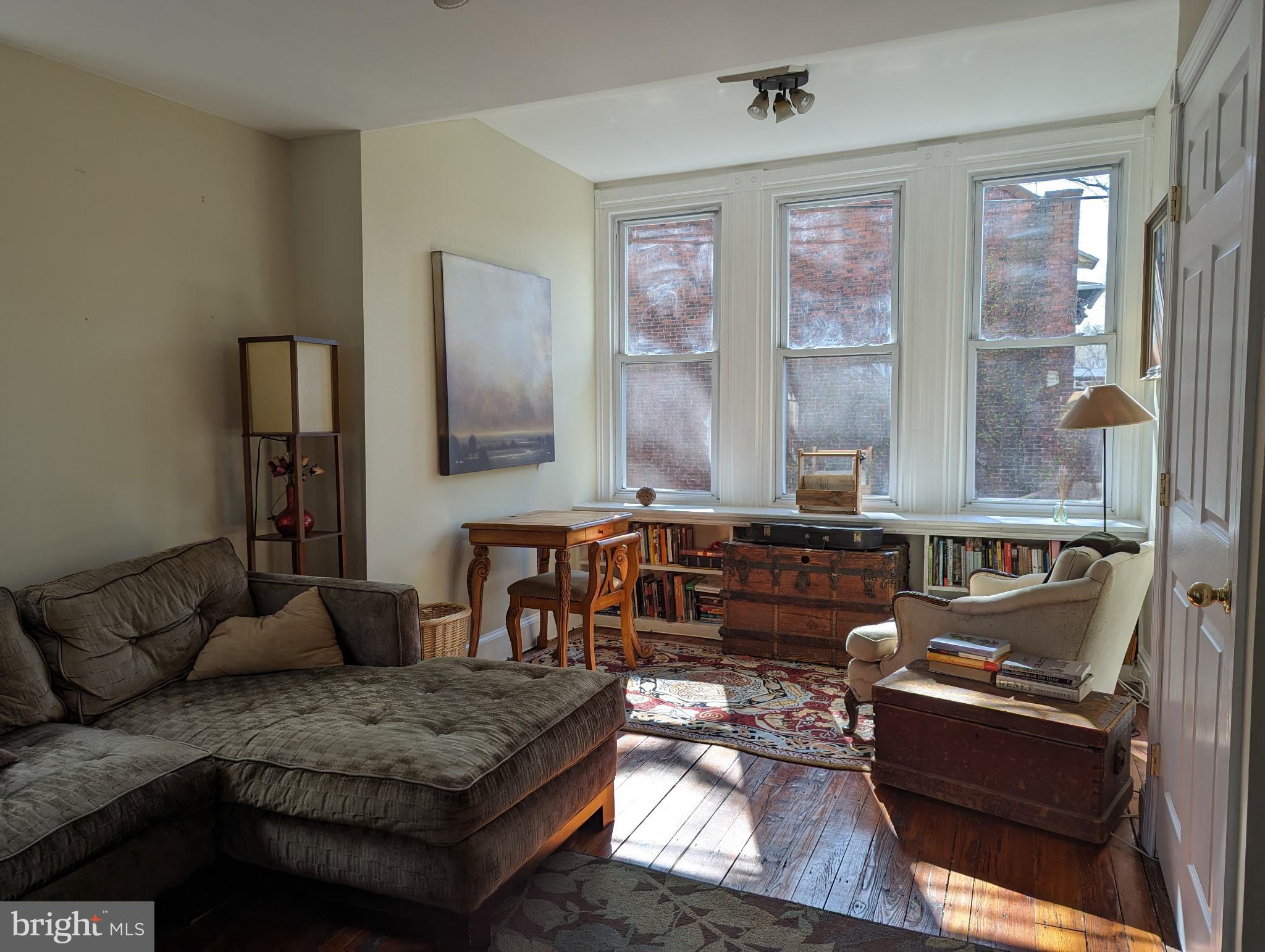 SPRUCE HILL - Residential