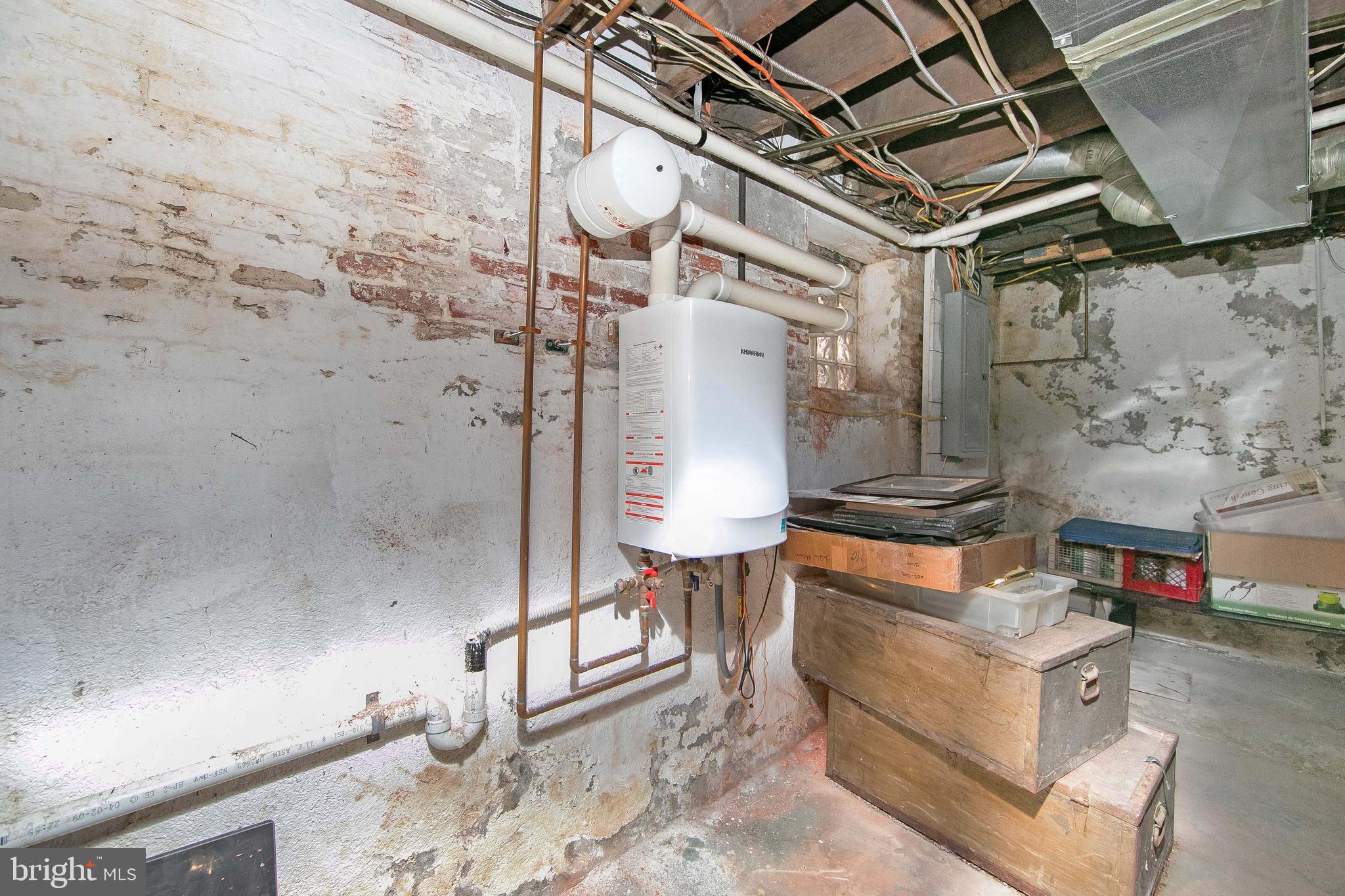 SPRUCE HILL - Residential