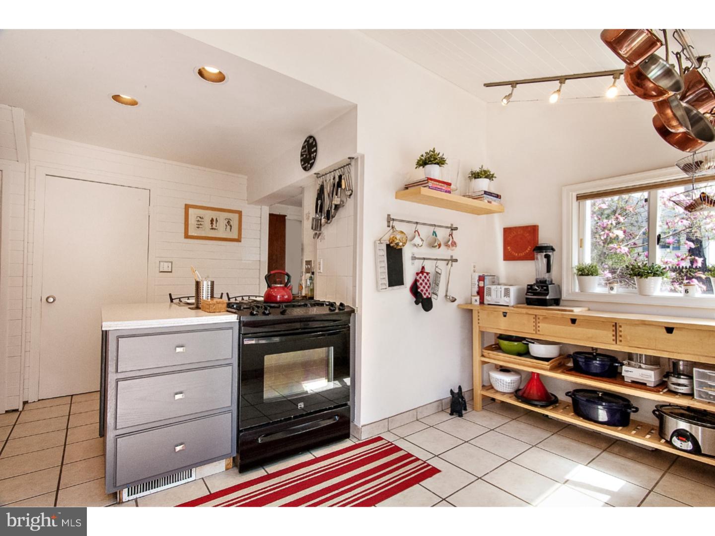 FLOURTOWN - Residential