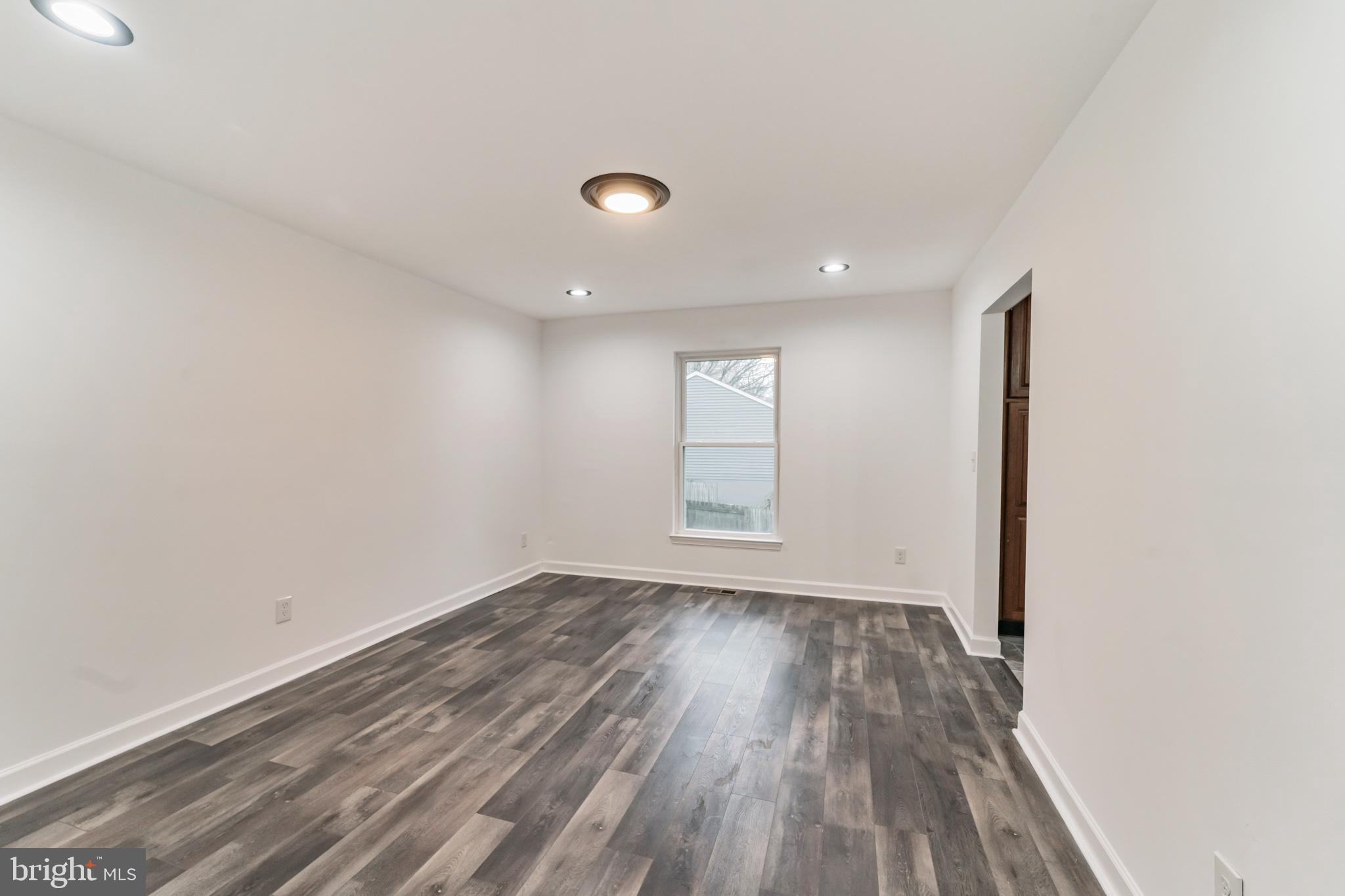 CAPE ST CLAIRE - Residential