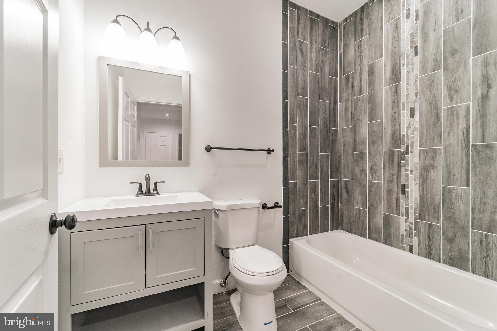 CAPE ST CLAIRE - Residential