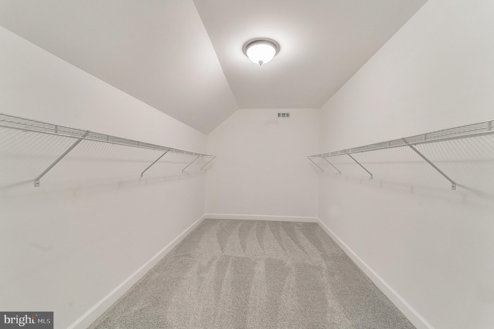 CAPE ST CLAIRE - Residential