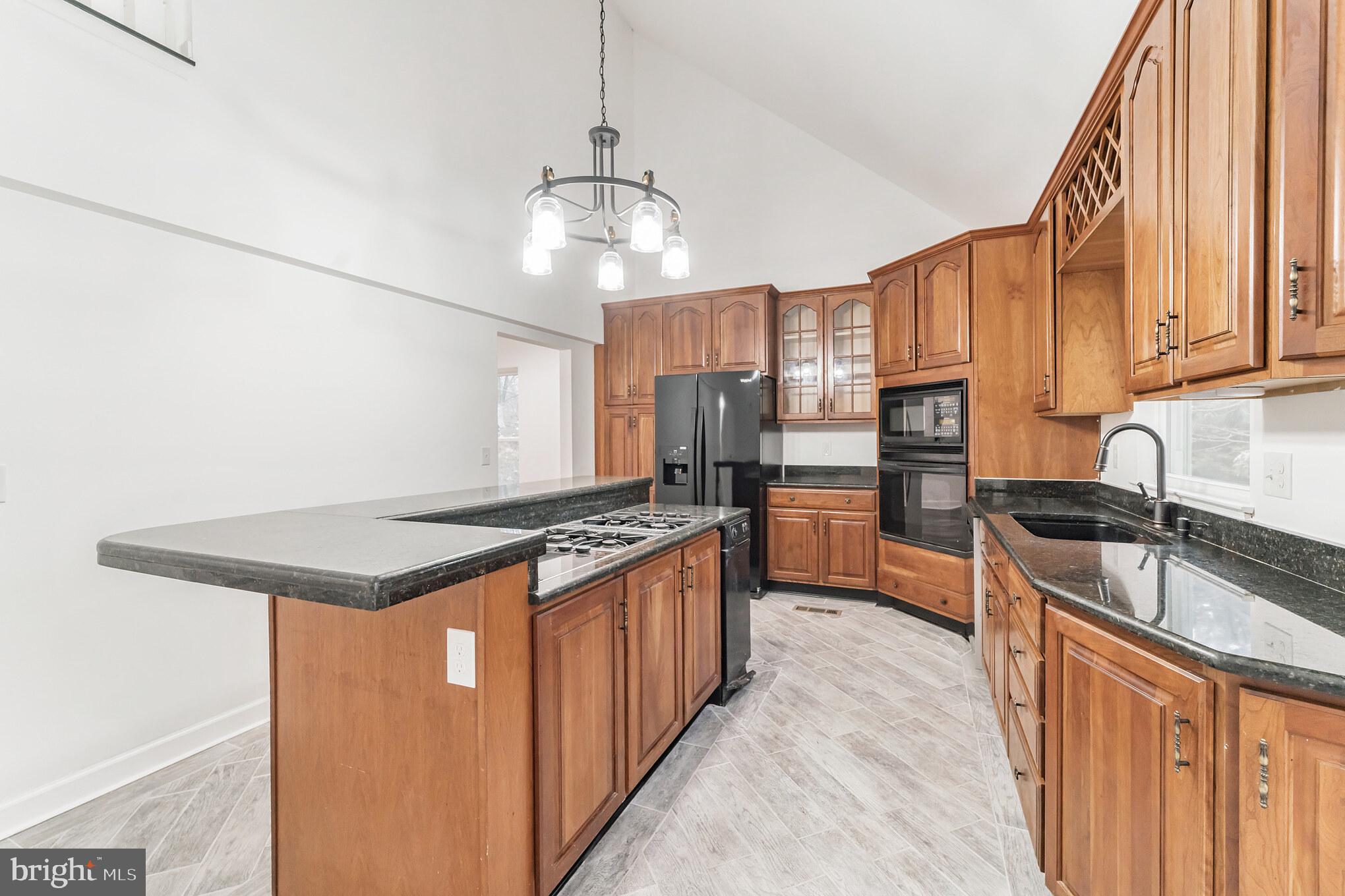 CAPE ST CLAIRE - Residential