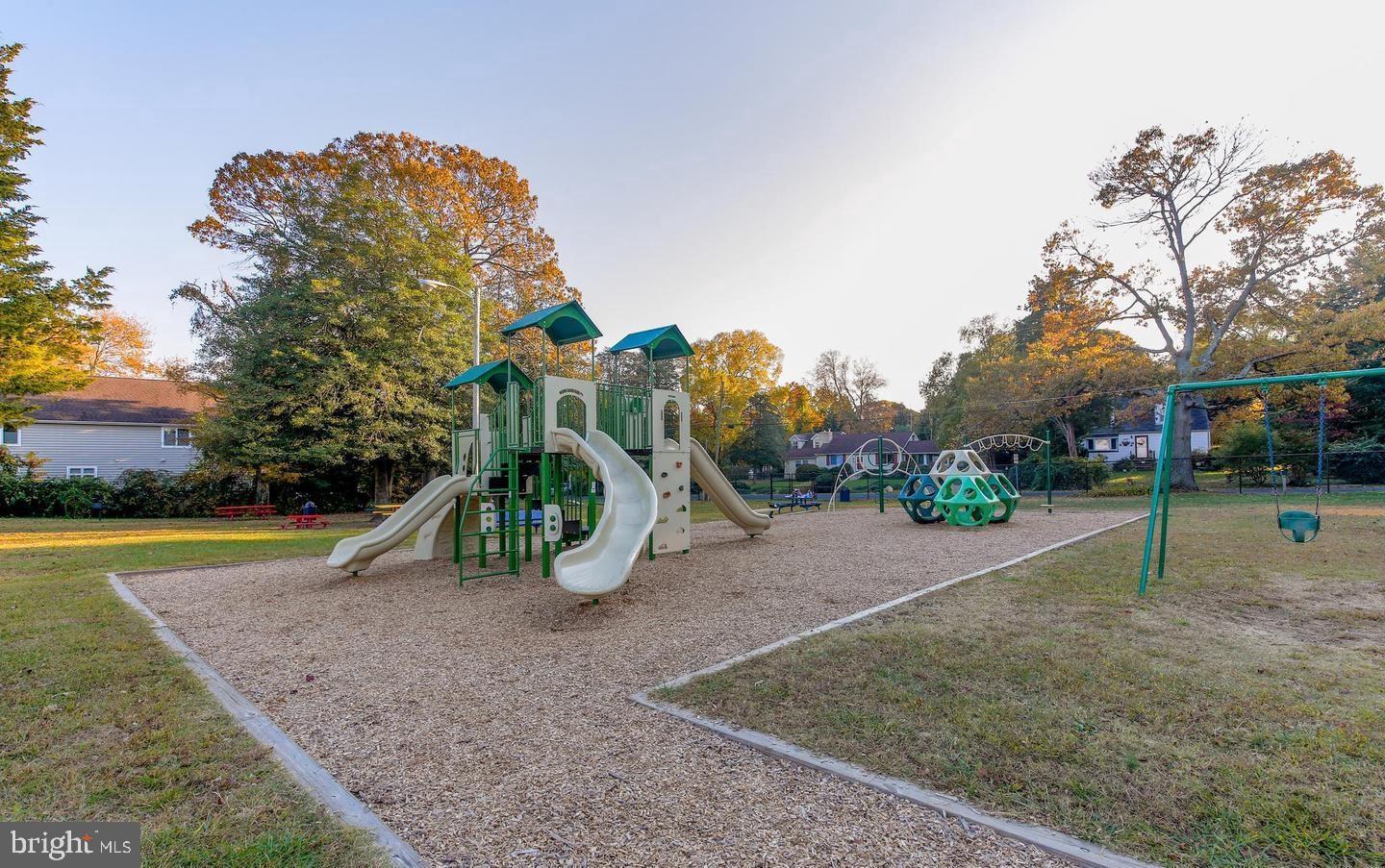 CAPE ST CLAIRE - Residential