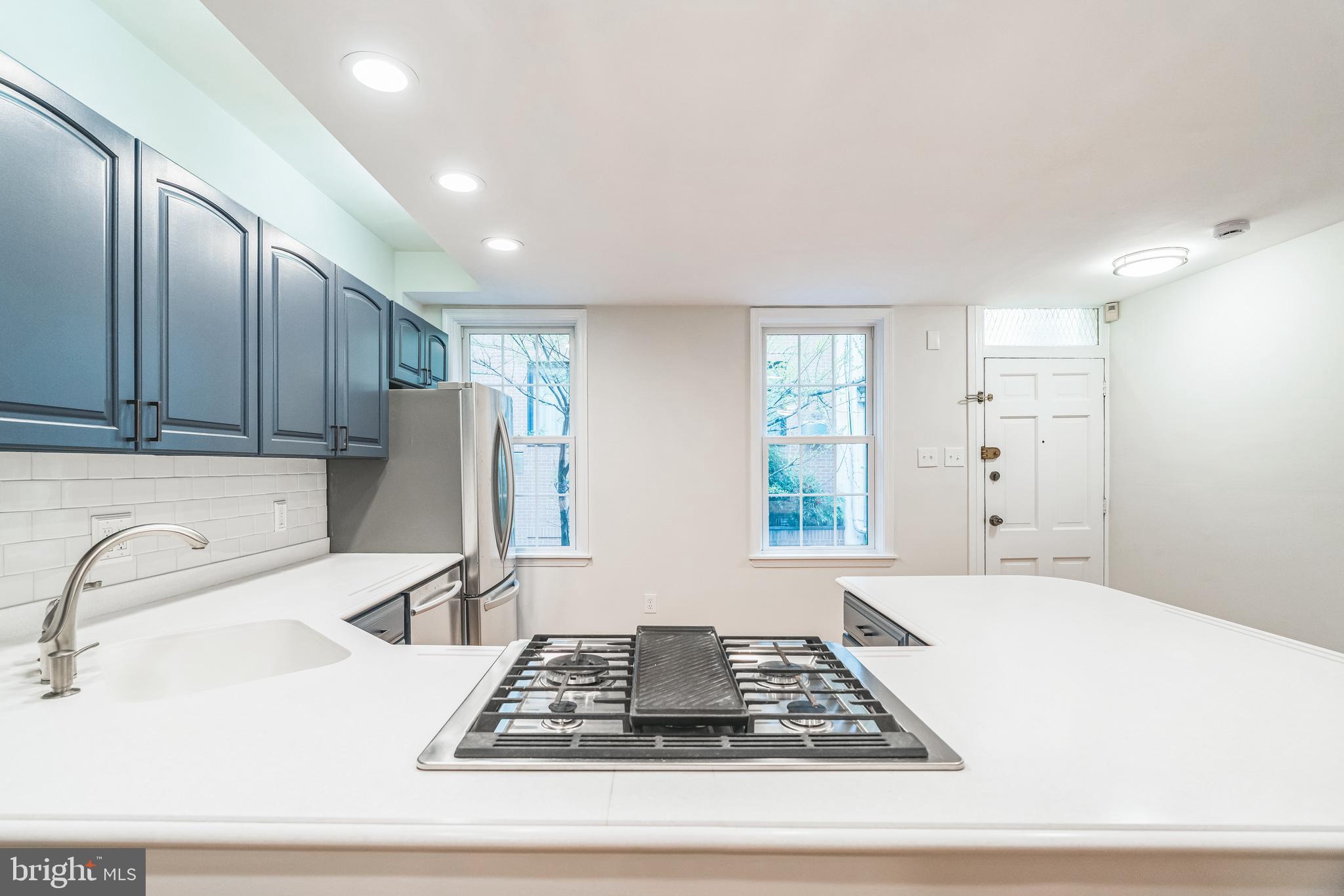 RITTENHOUSE SQUARE - Residential Lease