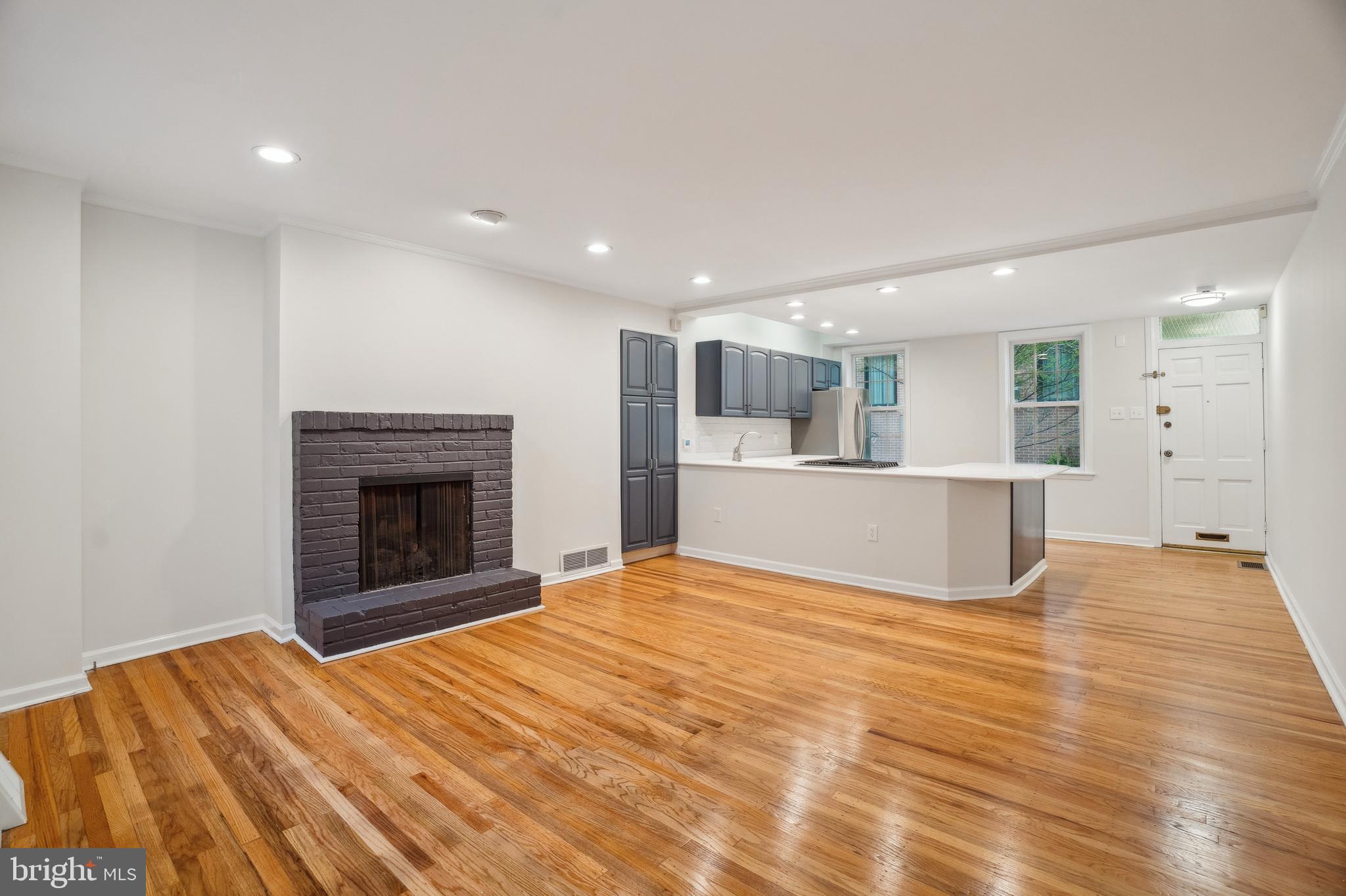 RITTENHOUSE SQUARE - Residential Lease
