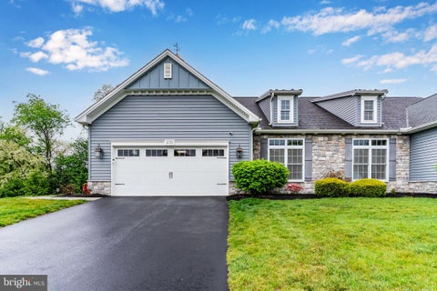 Townhouse For Sale - 6120 Rivendale Court<br/> Cumberland County, MECHANICSBURG, PA 17050