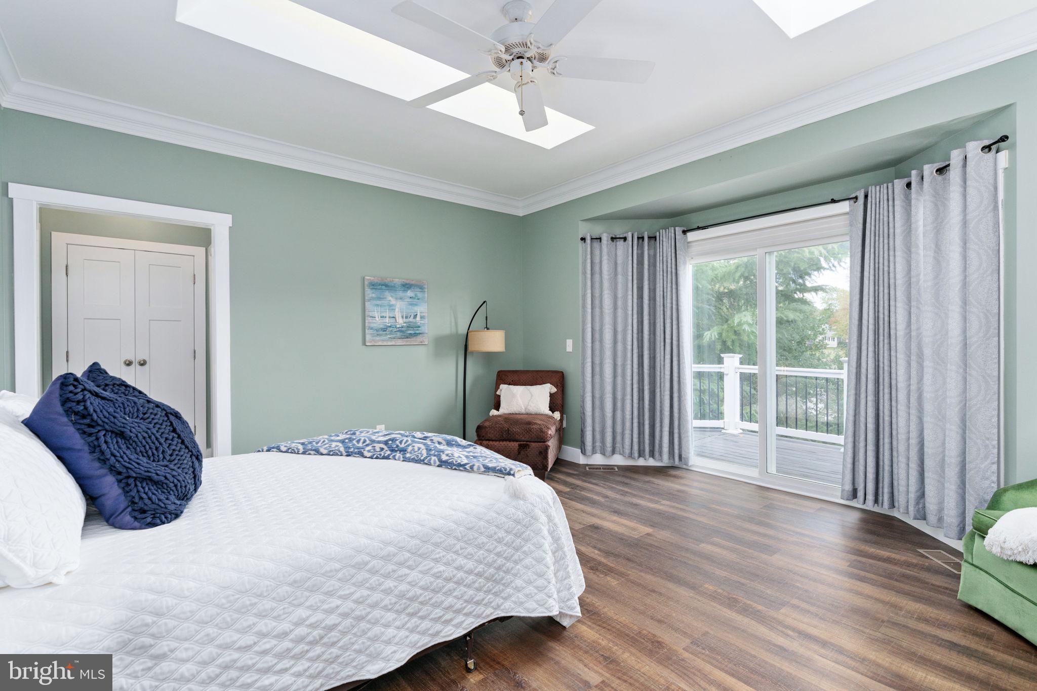 LAKE OF THE WOODS - Residential