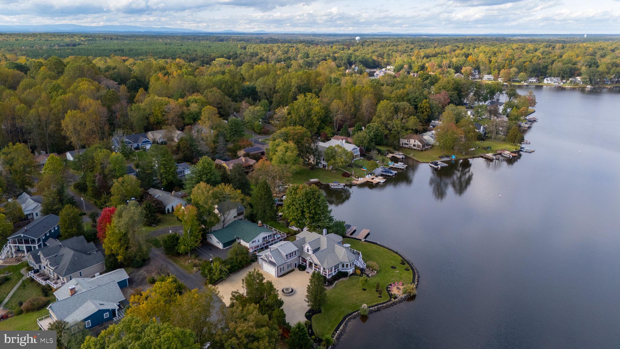 LAKE OF THE WOODS - Residential