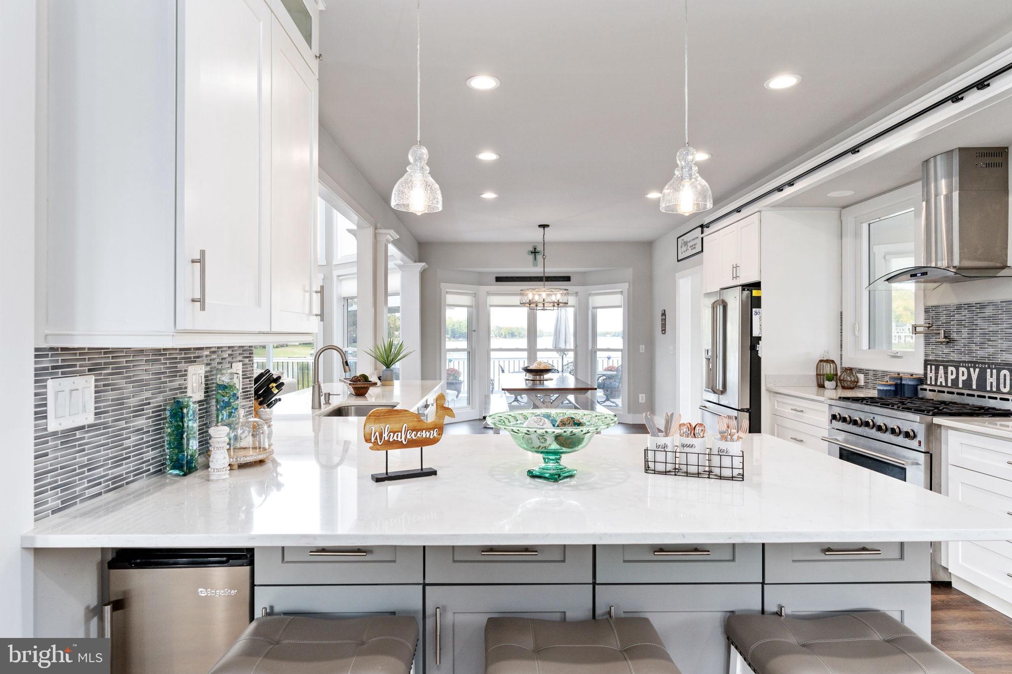 LAKE OF THE WOODS - Residential