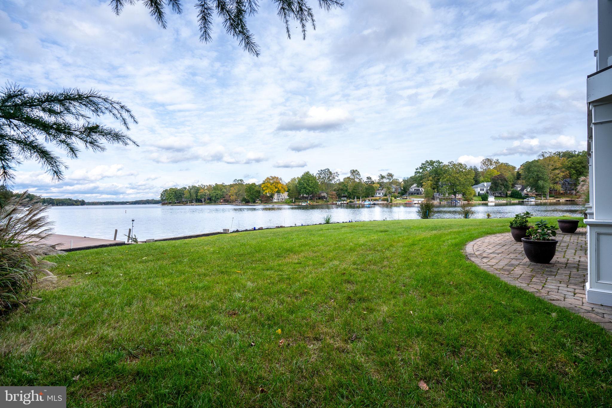 LAKE OF THE WOODS - Residential