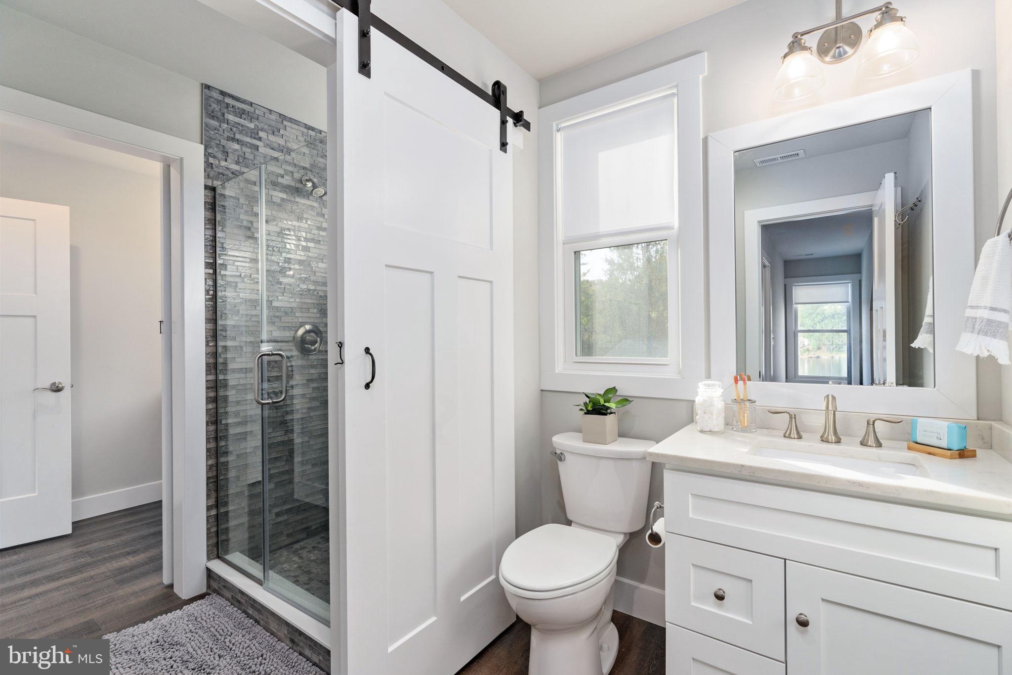 LAKE OF THE WOODS - Residential