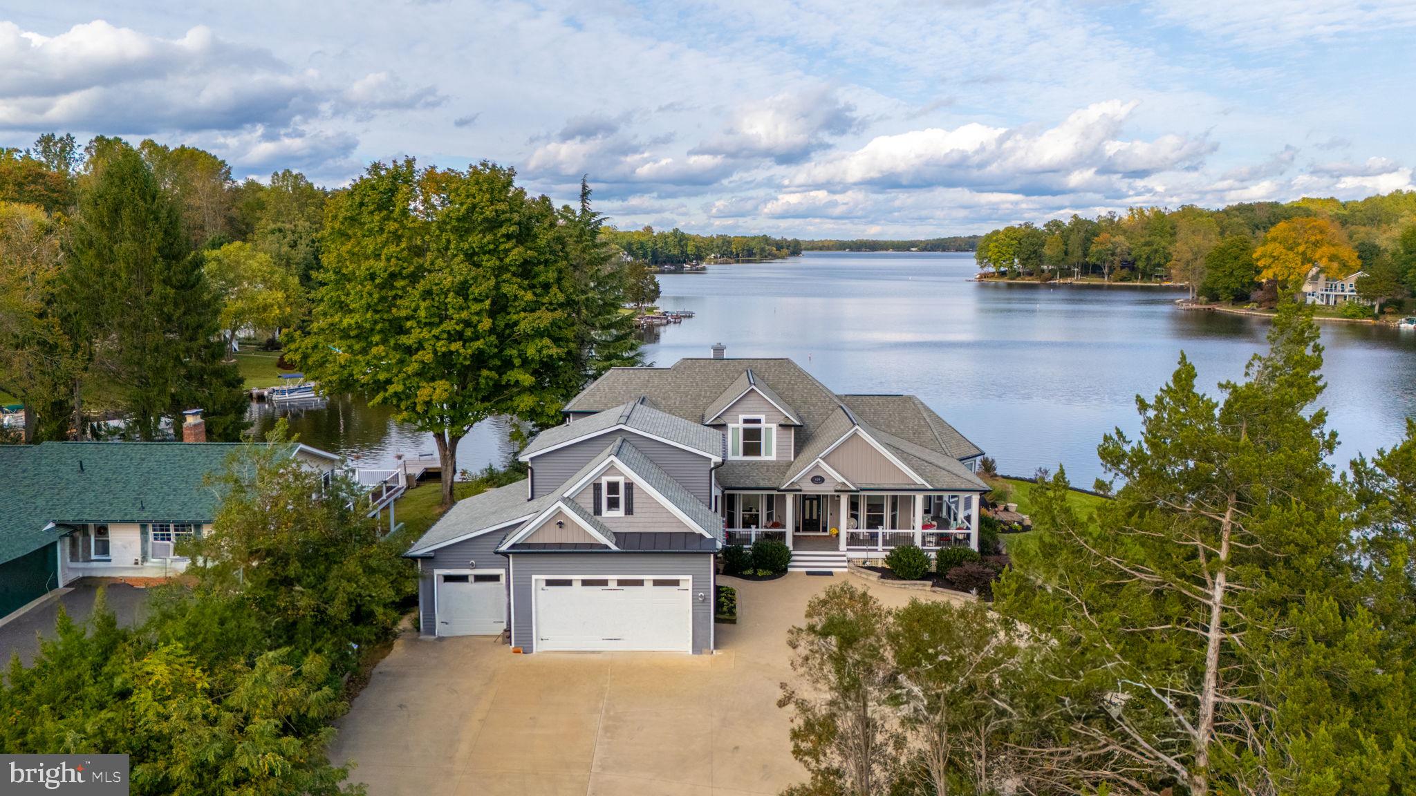 LAKE OF THE WOODS - Residential