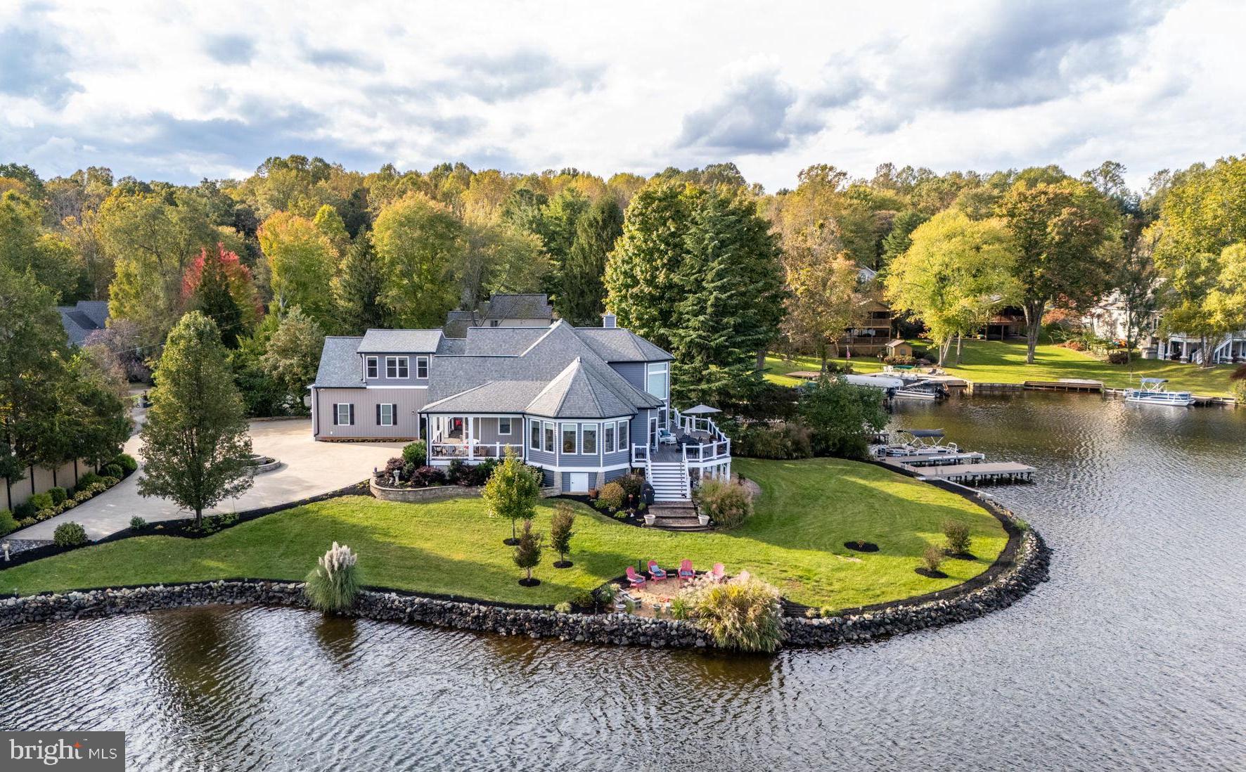 LAKE OF THE WOODS - Residential