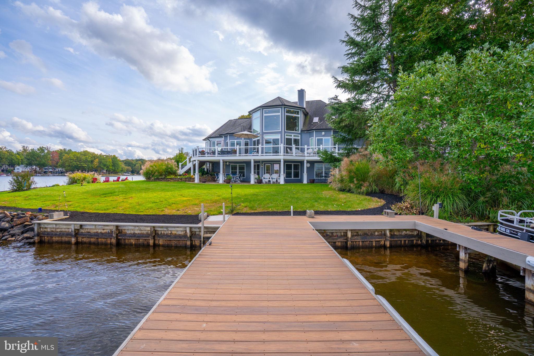 LAKE OF THE WOODS - Residential